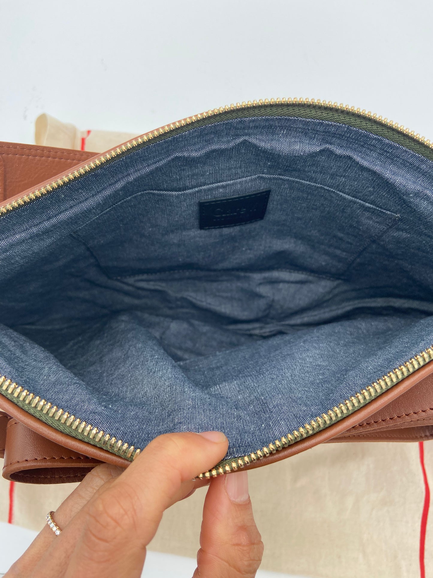 Clare V. Moyen Messenger Bag in Hazelnut