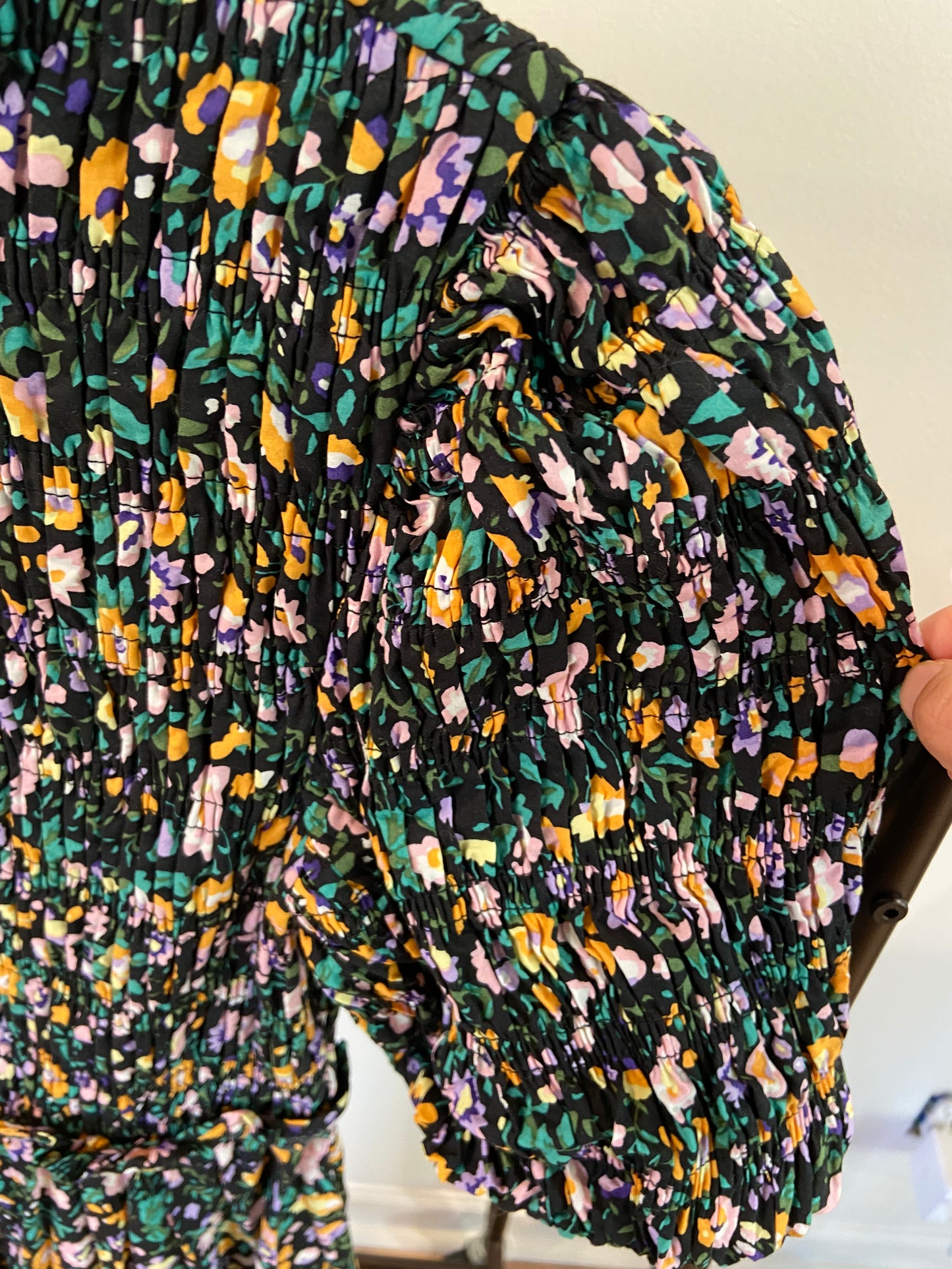 Hyacinth House Black Multi Floral Smocked Samantha Midi Dress size M