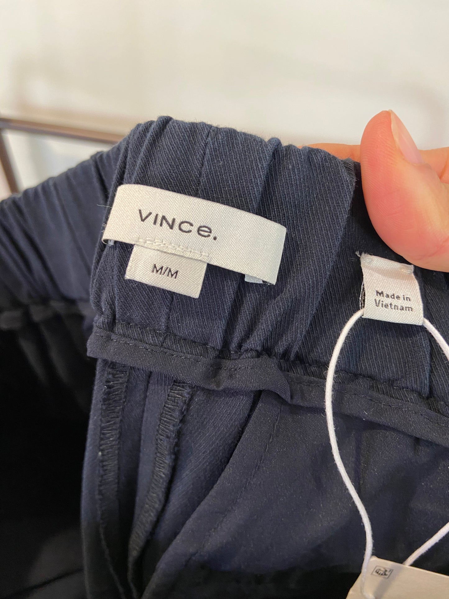 Vince Tapered Pull-On Pants size M