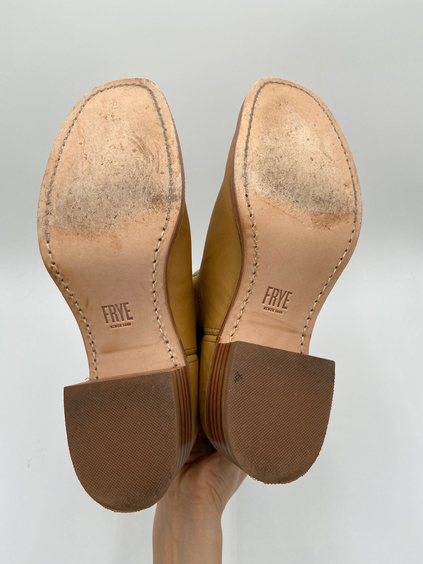 Frye Campus 14L Boots size 10