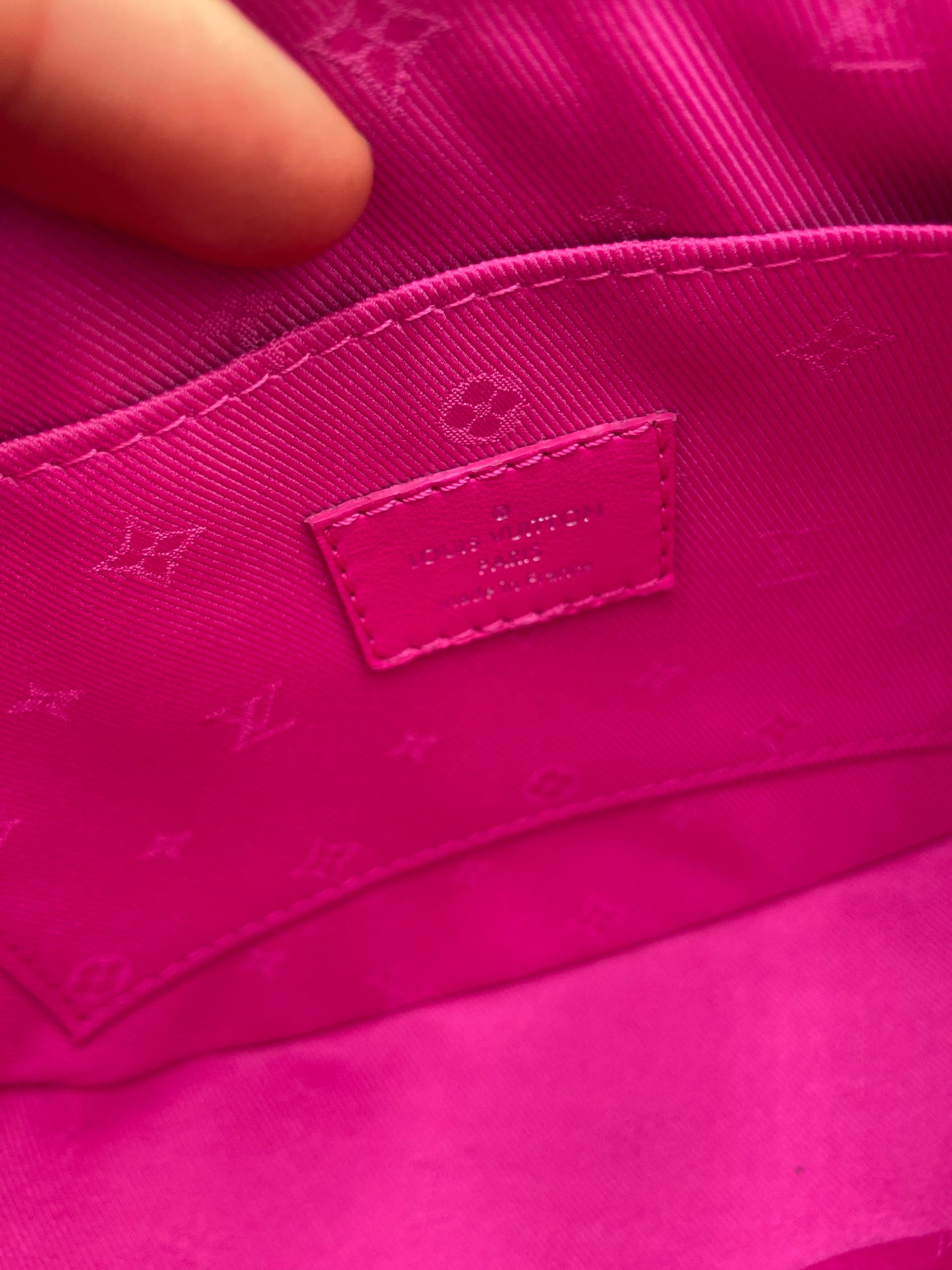 Louis Vuitton Calfskin Bubblegram Over The Moon Miami Pink Bag