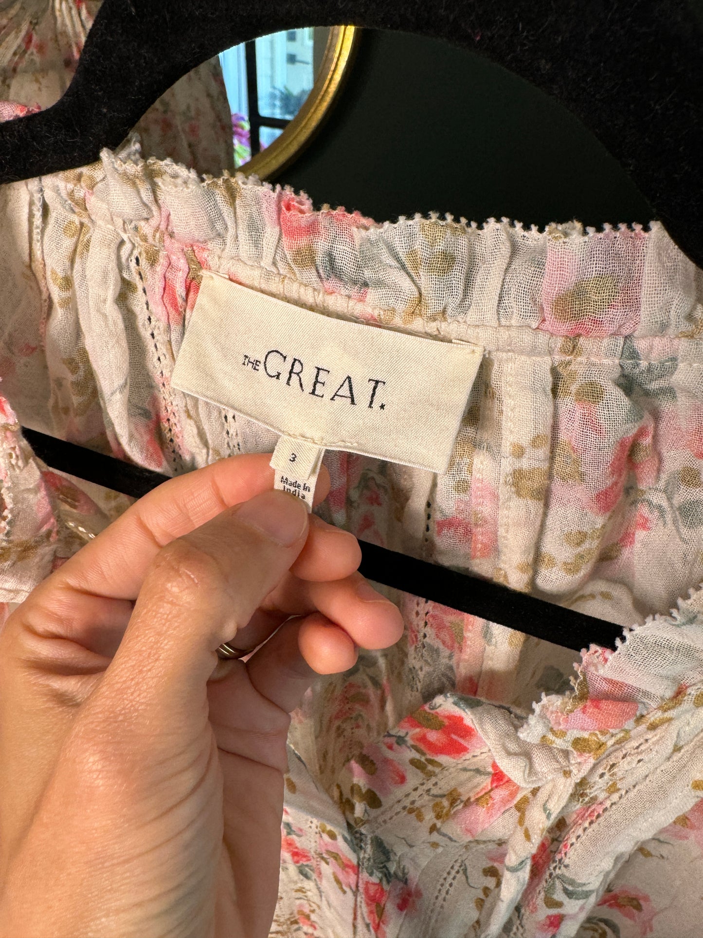 The Great The Valley Top Pink Sweet Pea Floral size L