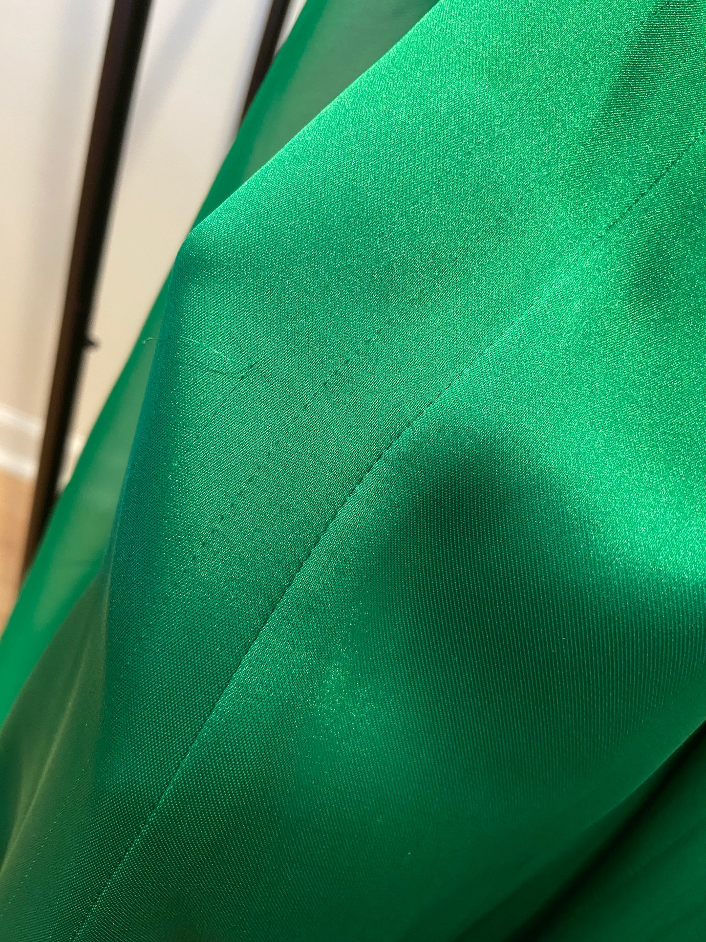 Alice and Olivia Lanelle Maxi Cape Dress in Chiffon size M