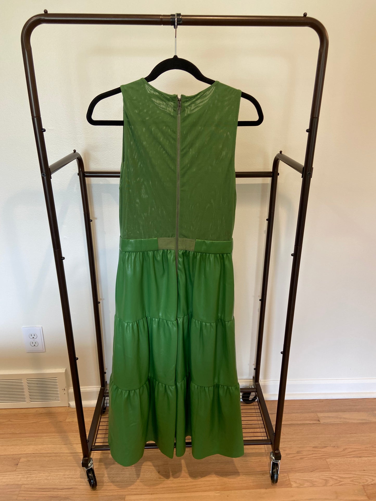 Alice and Olivia Conley Vegan Leather Tiered Midi Dress in Green size 6