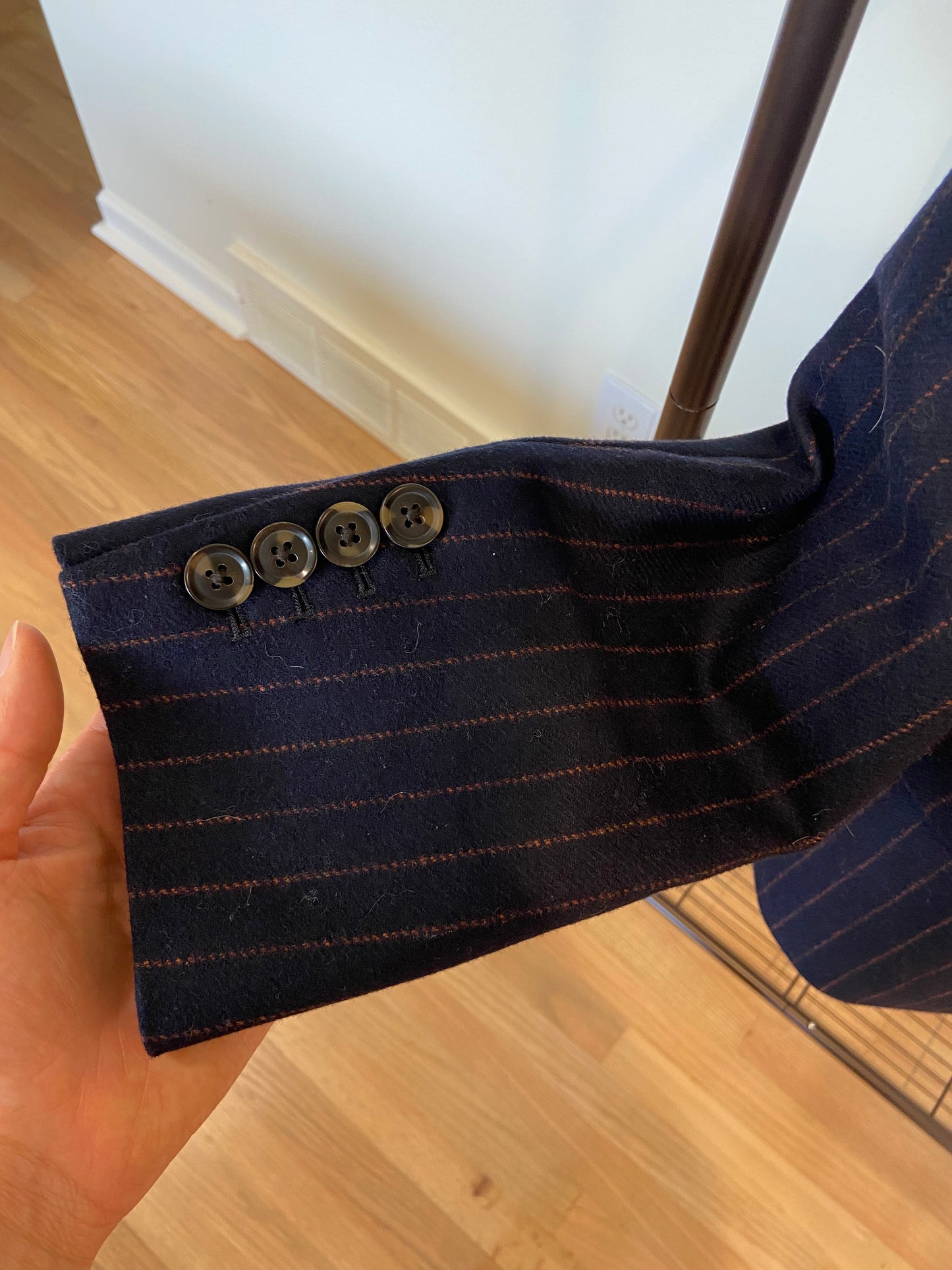 Veronica Beard Tyra Pinstriped Dickey Jacket with Tonelli Pinstriped Pant in Navy Multi size 10