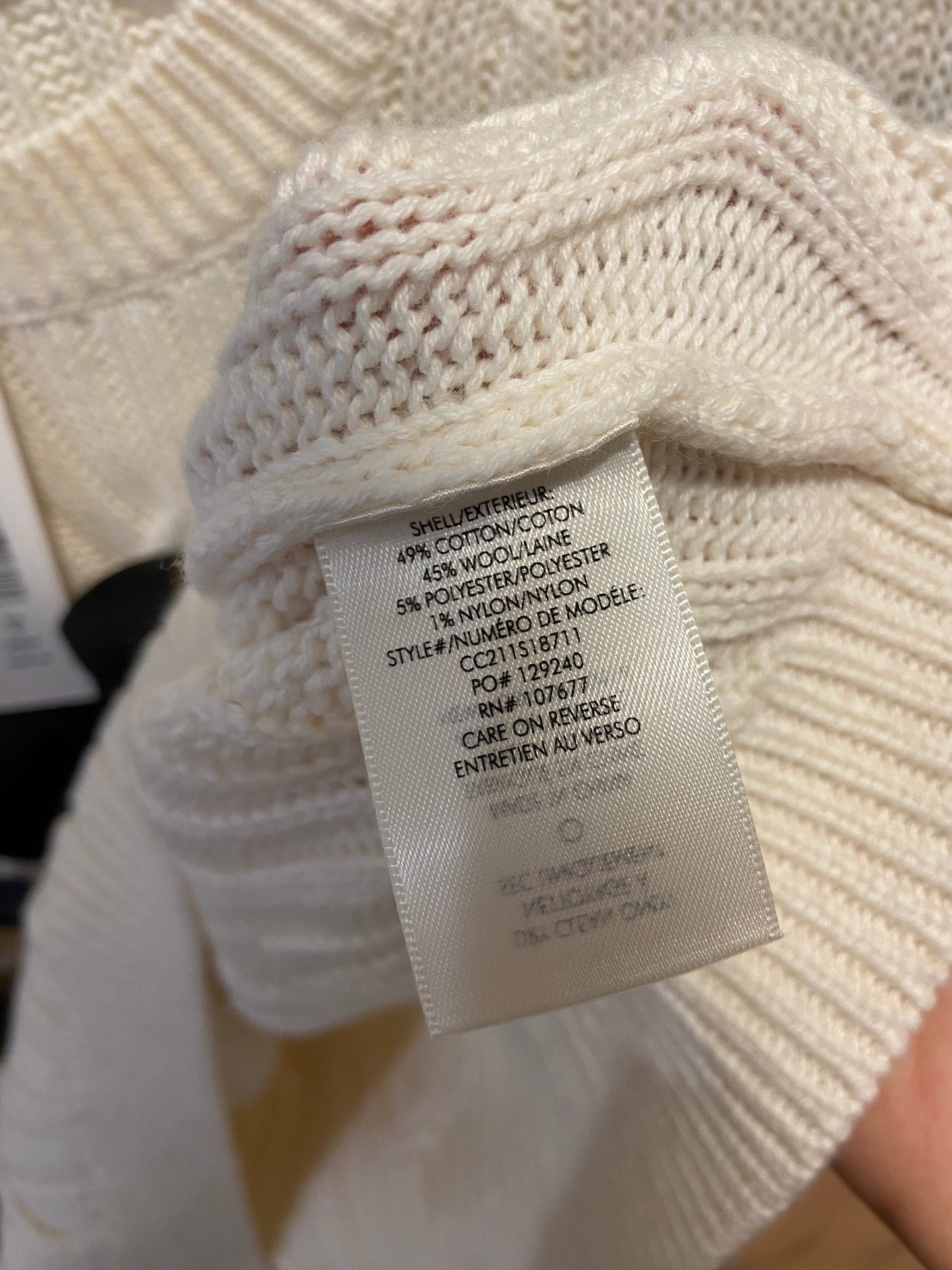 Alice and Olivia Beau Cable Knit Bow Sweater in Ecru Black size S