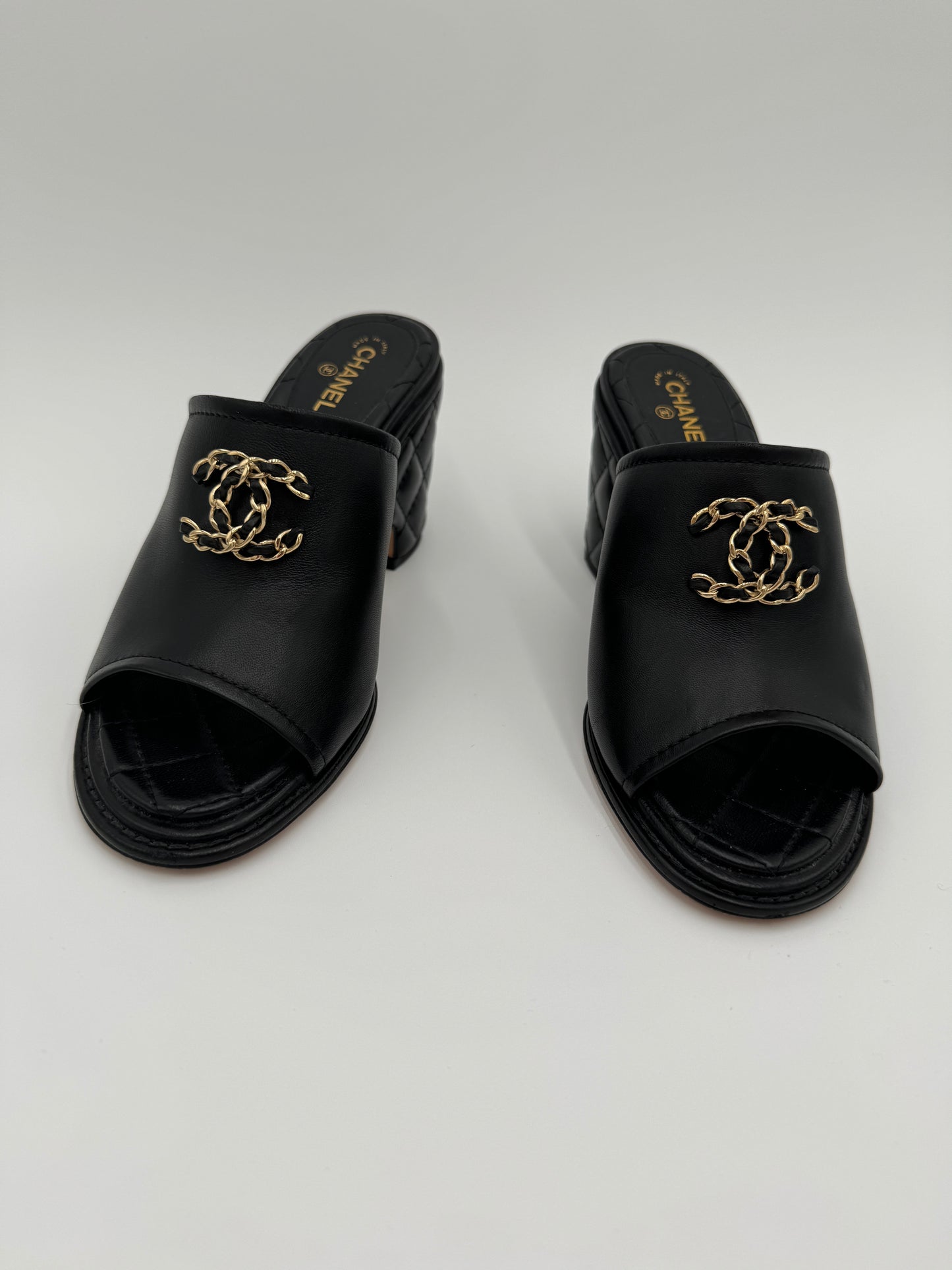 CHANEL Quilted Black Leather Interlocking CC Mules size 36