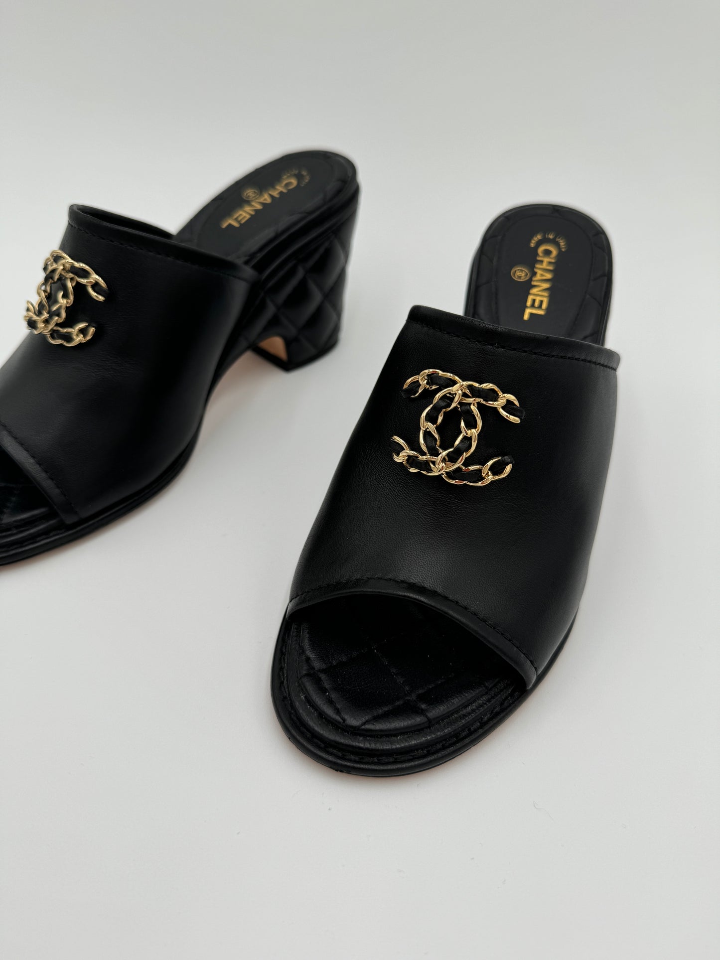CHANEL Quilted Black Leather Interlocking CC Mules size 36