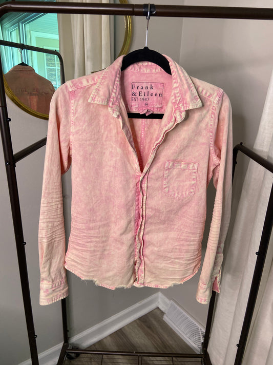 Frank and Eileen Barry Mineral Wash Button Down Shirt size XS