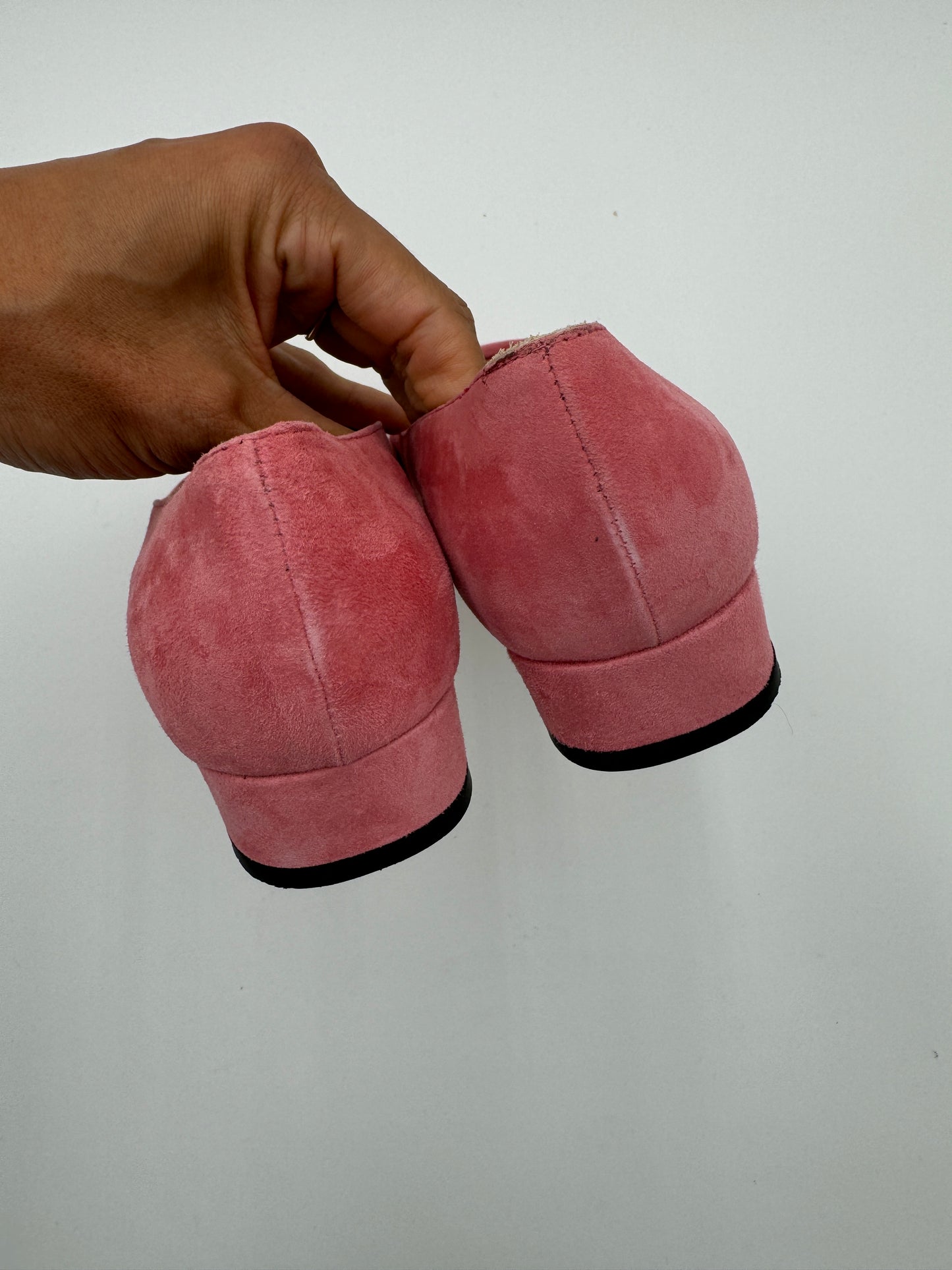 Ann Mashburn Suede Buckle Shoes size 39.5