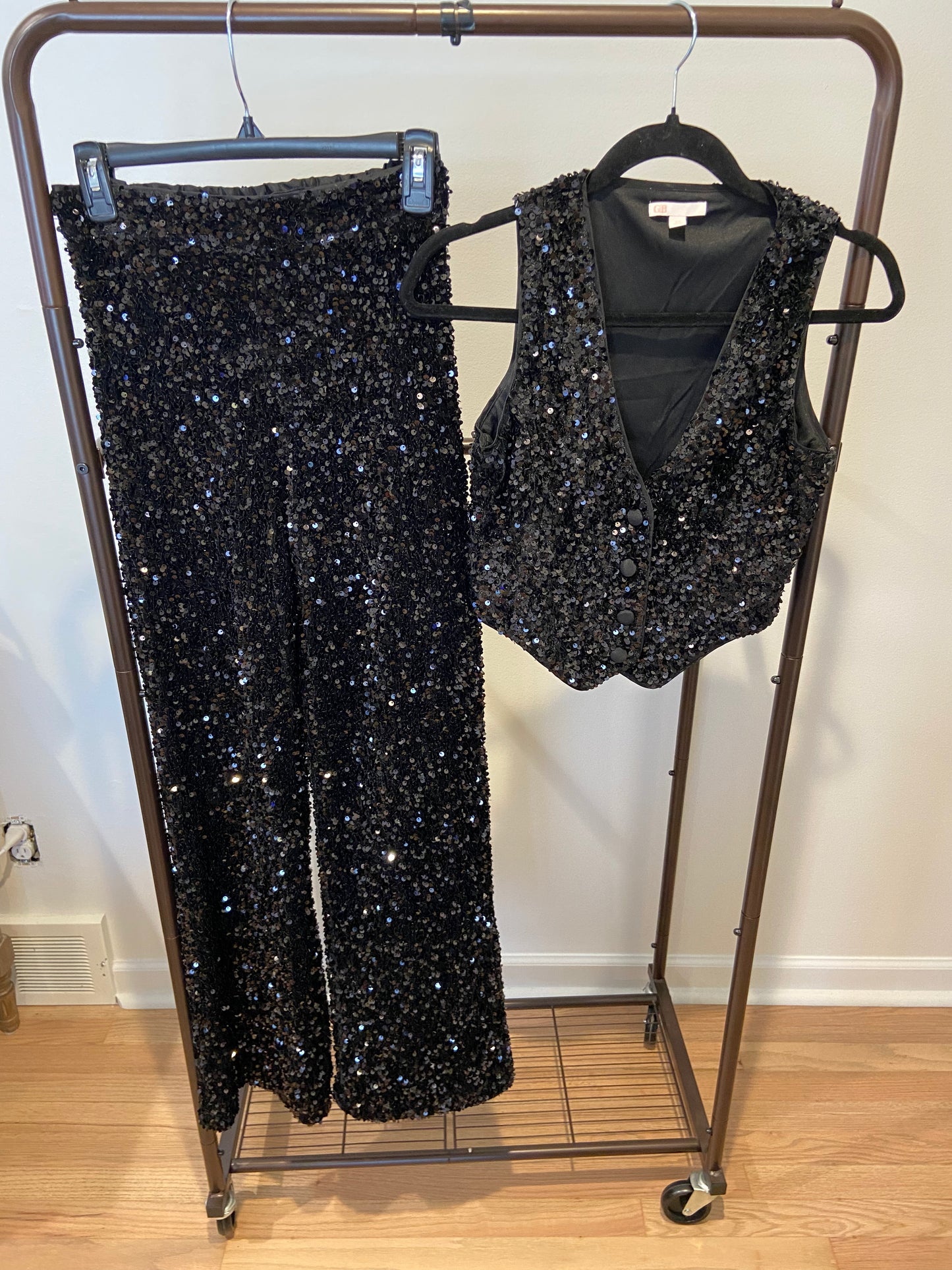 Gianni Bini Sequin Top and Pants Set size XS
