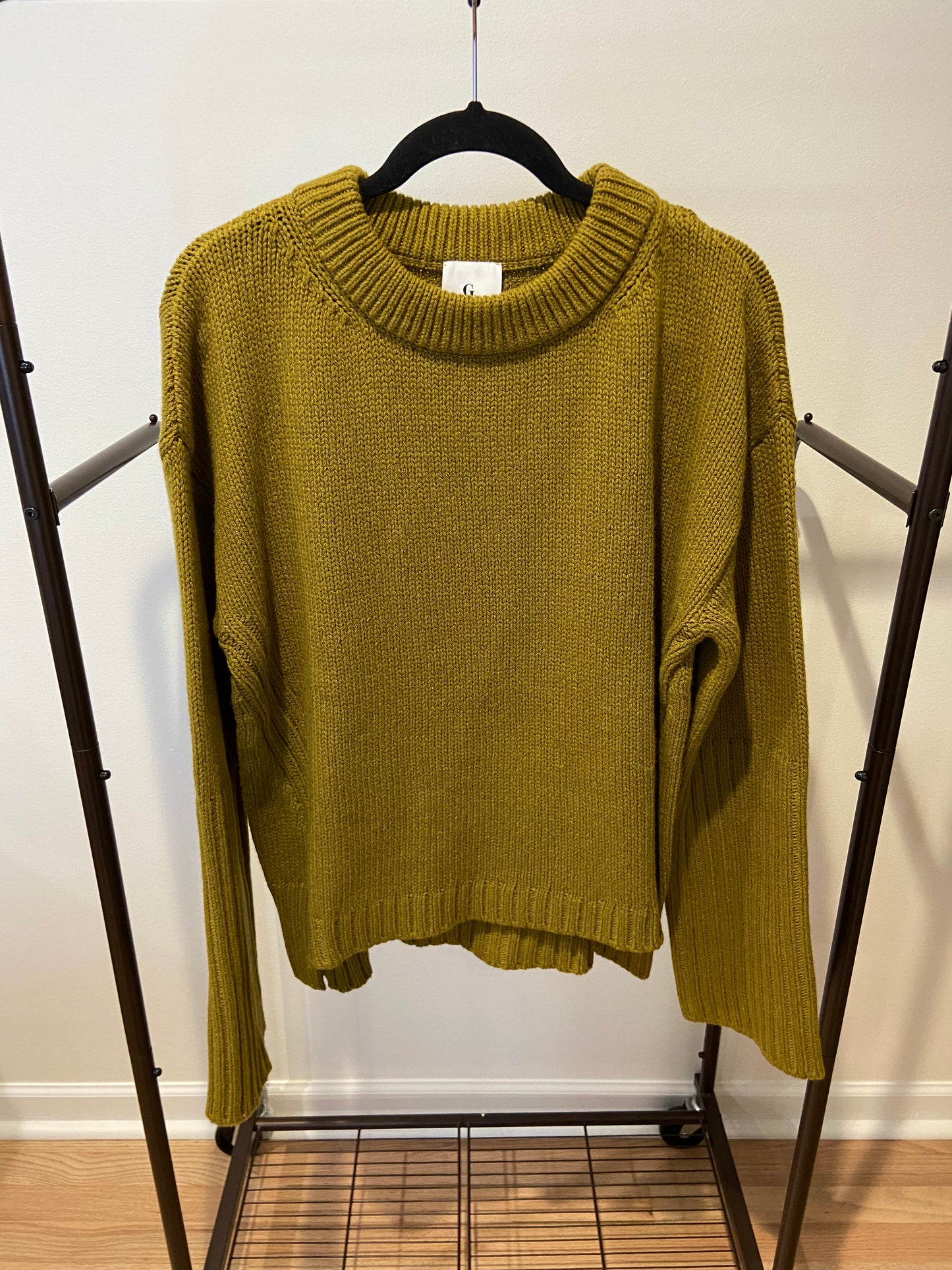 Goop Gwyn The Long-Cuff Crew Sweater size M