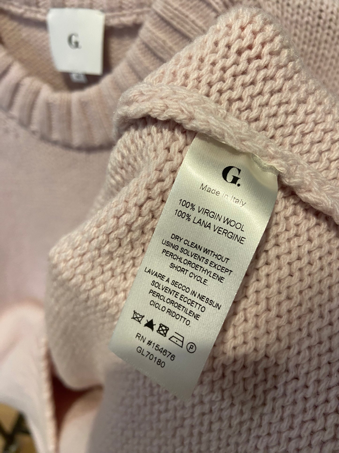 Goop Gwyn Theo Crewneck Rounded Sweater in Lavender size M