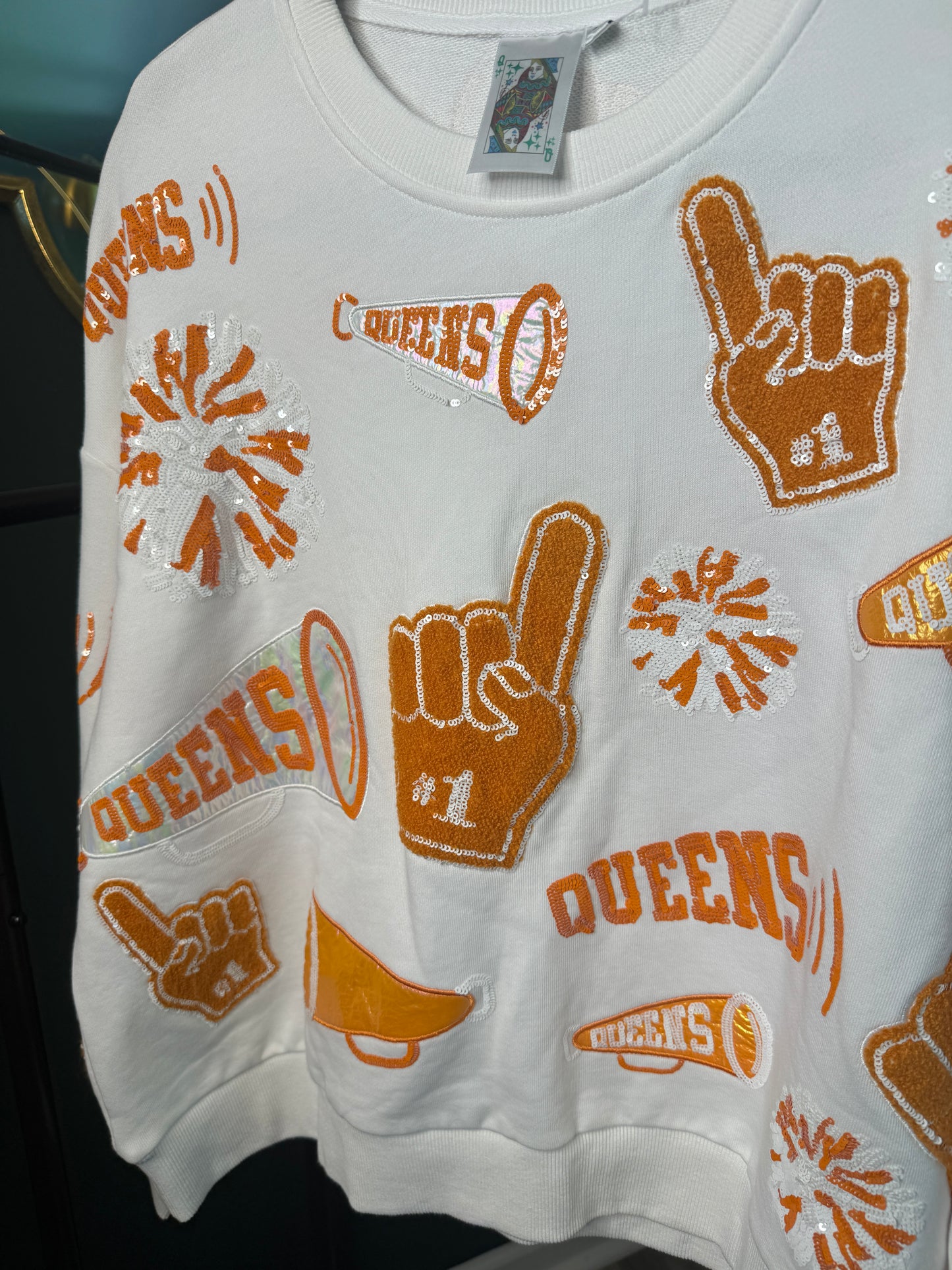 QUEEN OF SPARKLES Cheers Icon Sweatshirt size S