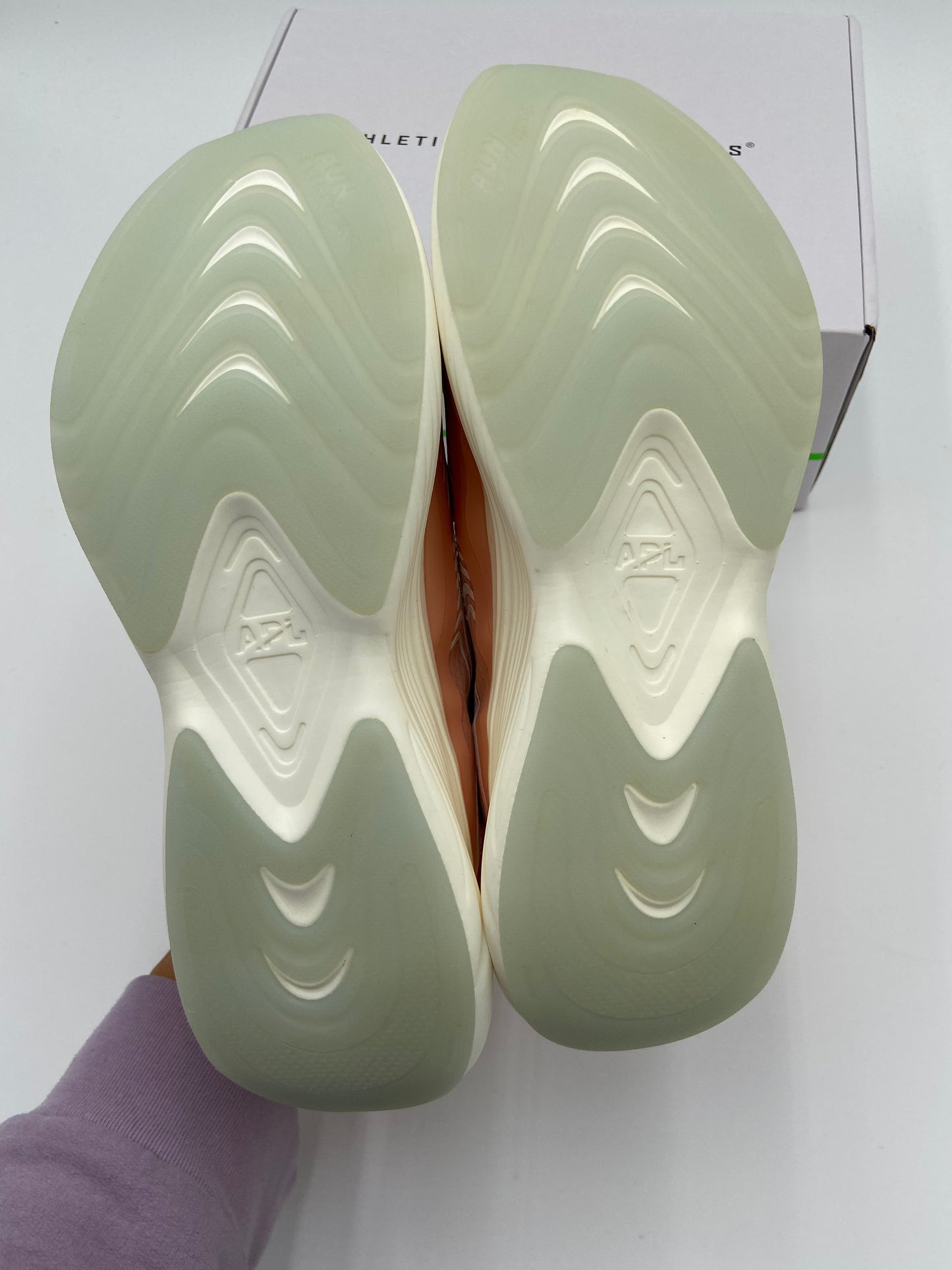 APL Streamline Sneakers in Blush/Ivory size 8.5