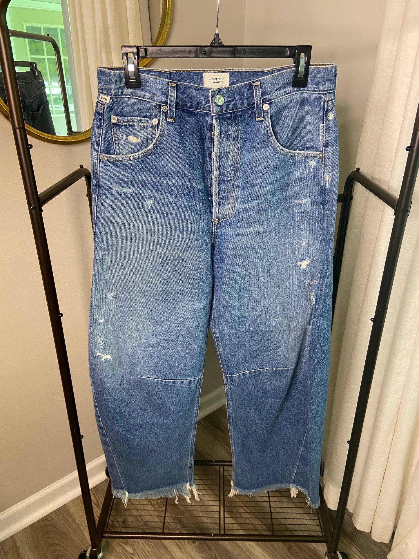 Citizens of Humanity Horseshoe Barrel Leg Jeans size 28