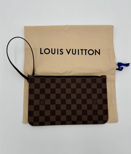 Louis Vuitton Damier Ebene Neverfull Pochette