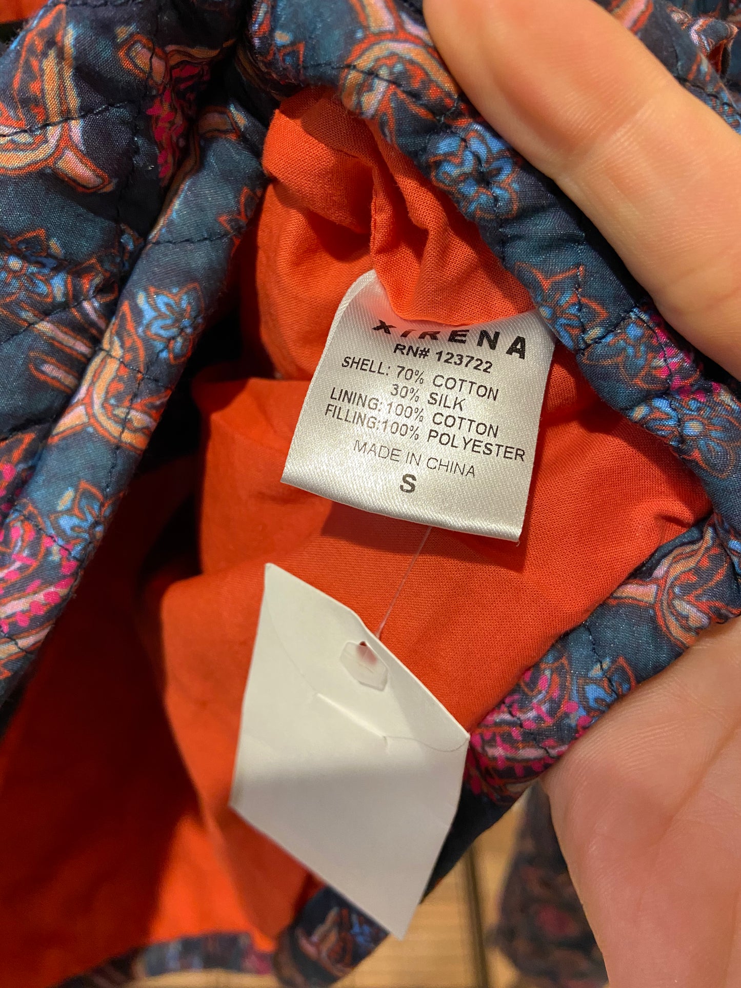 Xirena Ani Quilted Cropped Jacket In Floral Navy Posey size S