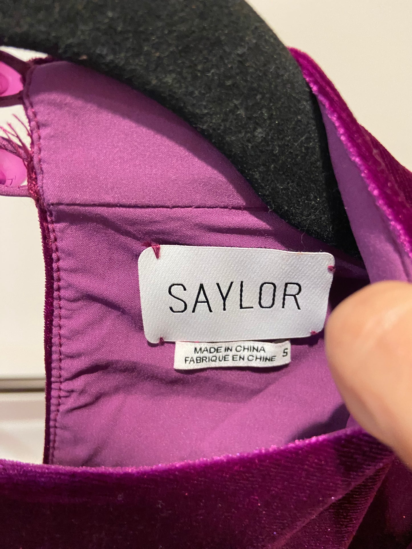 Saylor Al Velvet Dress size S