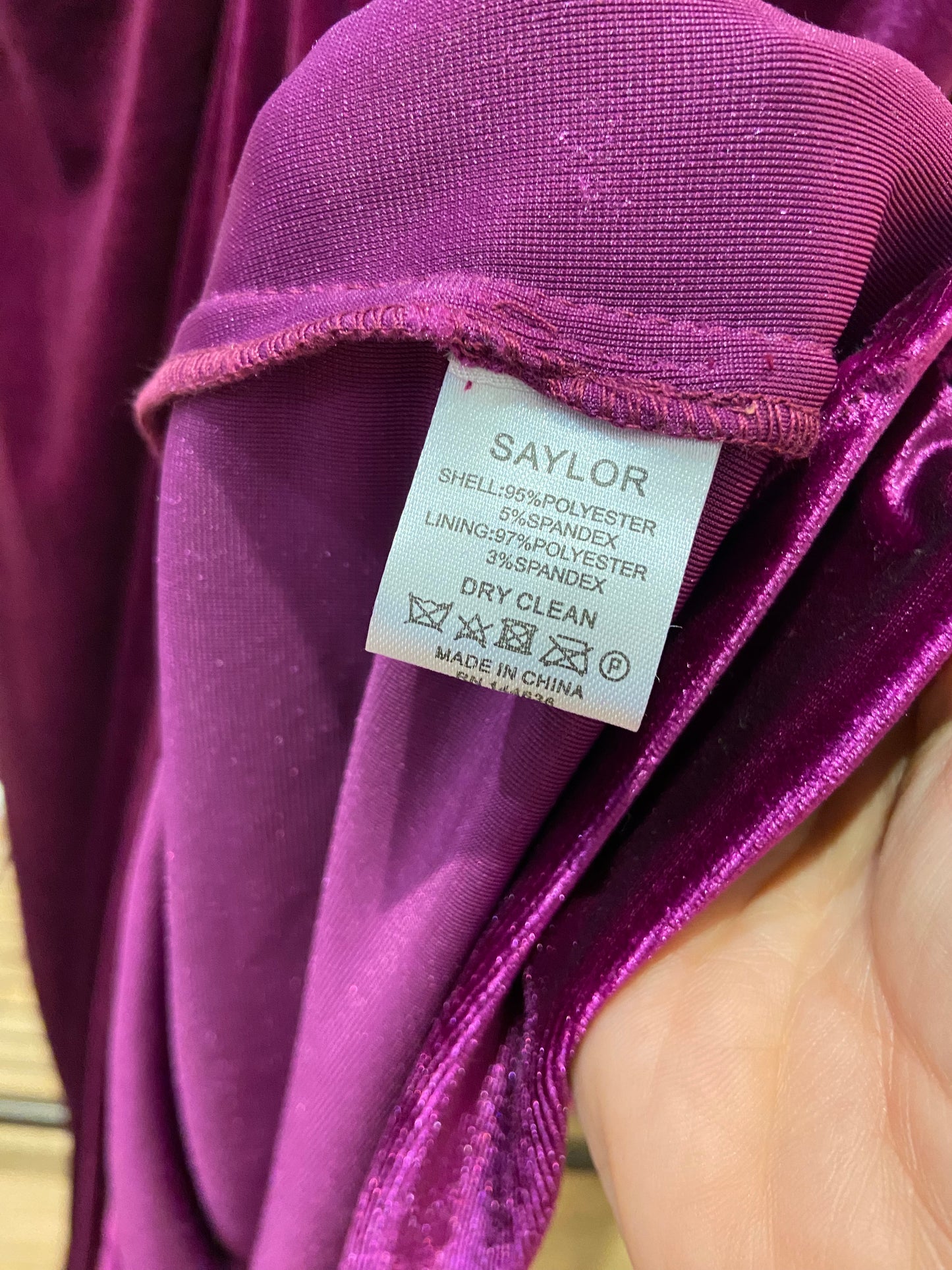 Saylor Al Velvet Dress size S