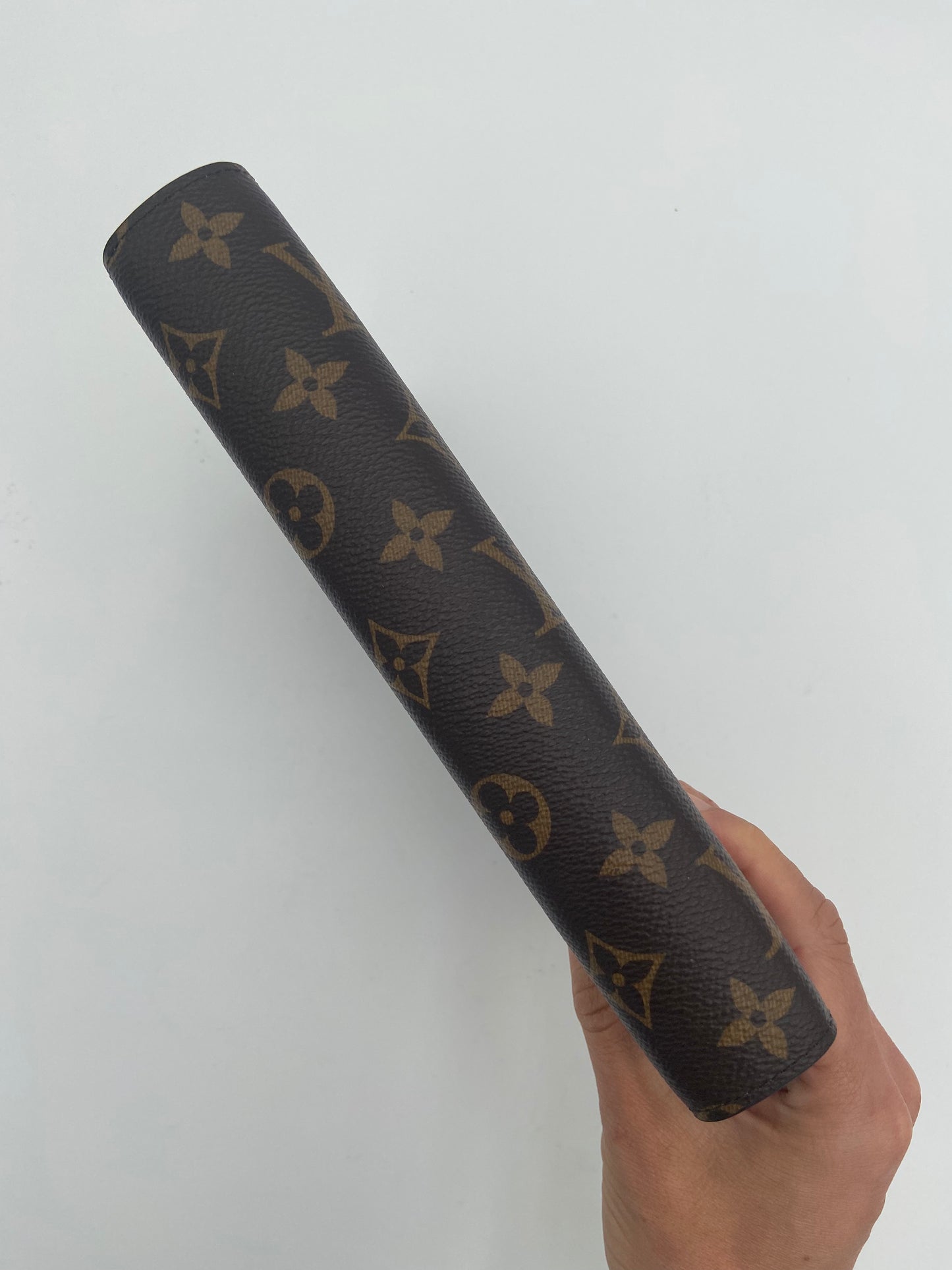 Louis Vuitton Large Ring Agenda Cover