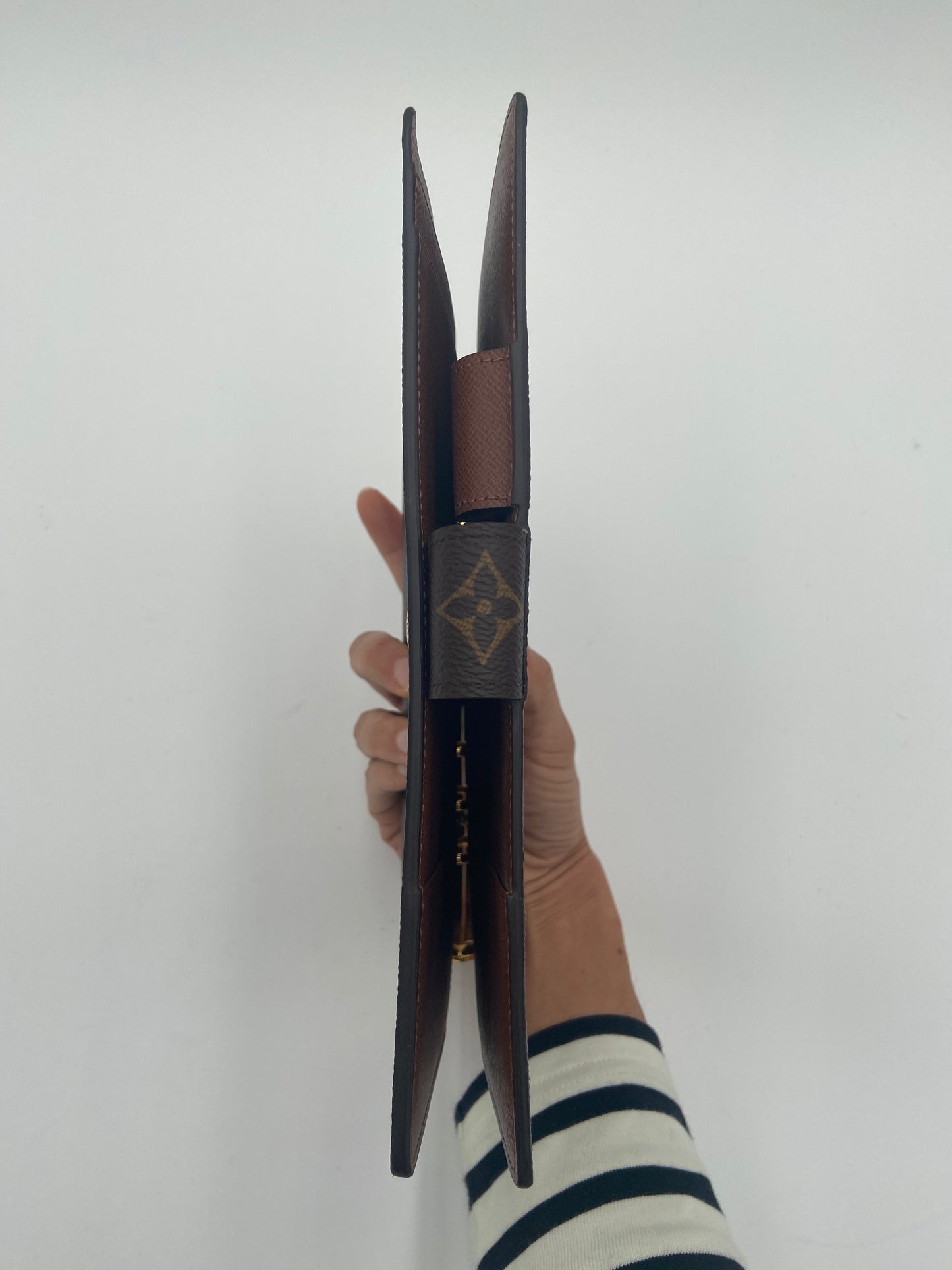 Louis Vuitton Large Ring Agenda Cover