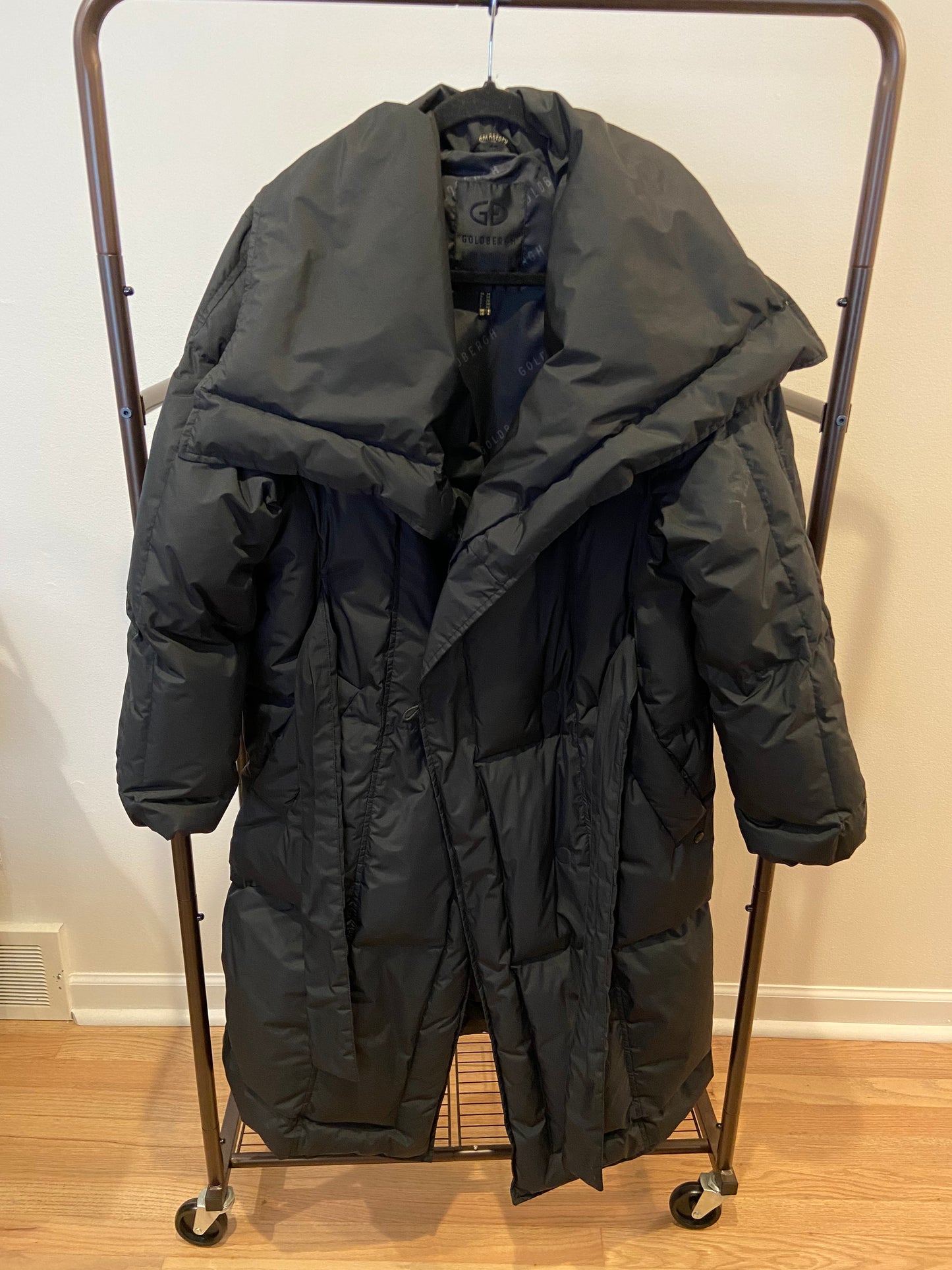 Goldbergh Senner Padded Relaxed-fit Shell-down Jacket In Black size 6