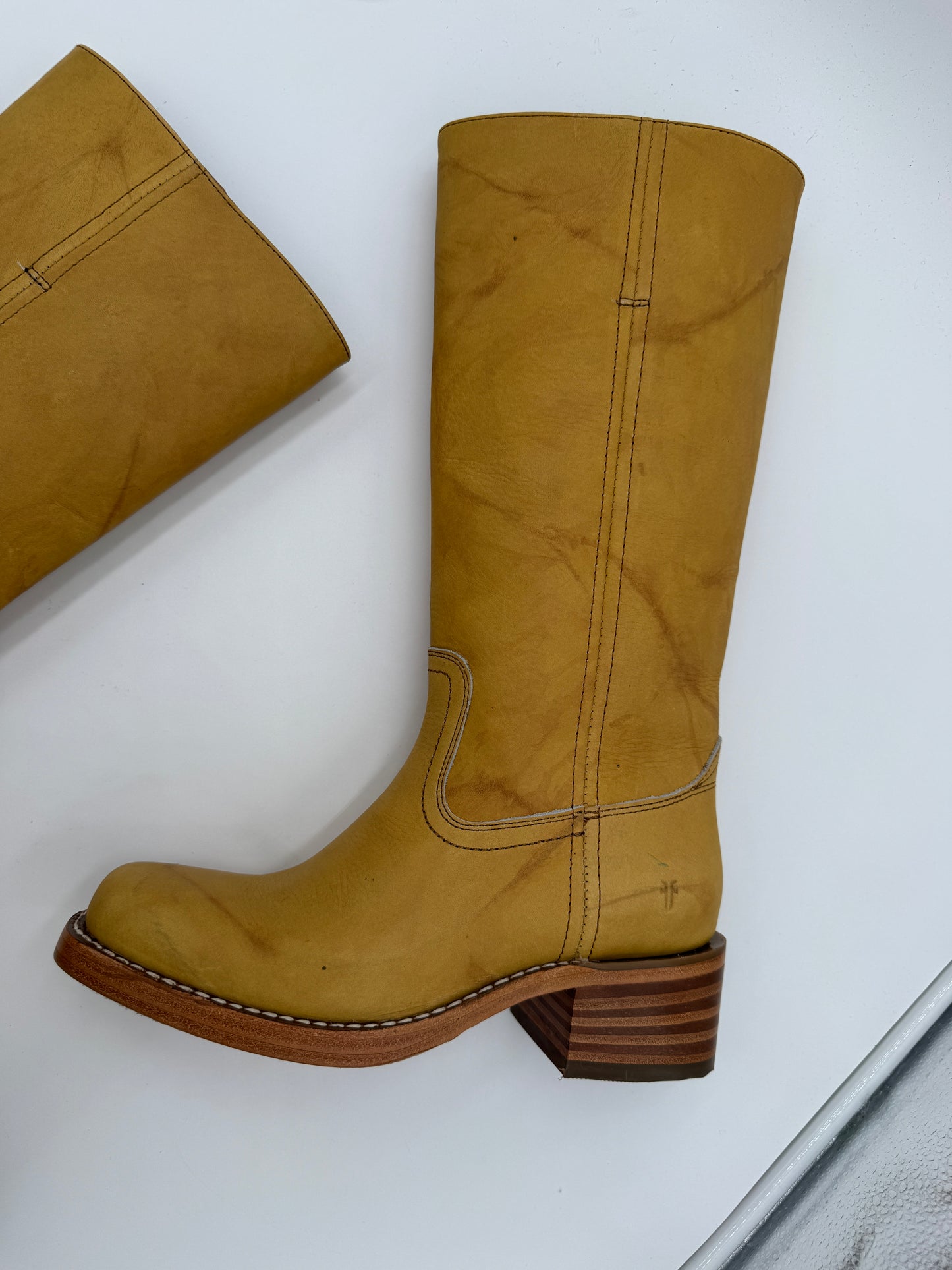 Frye Campus 14L Banana Boots size 6.5