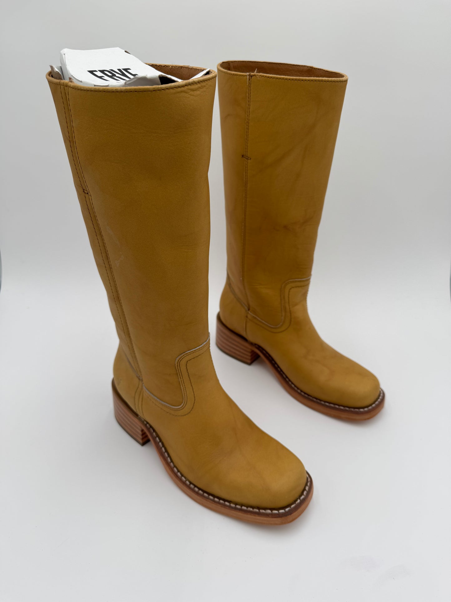 Frye Campus 14L Banana Boots size 7