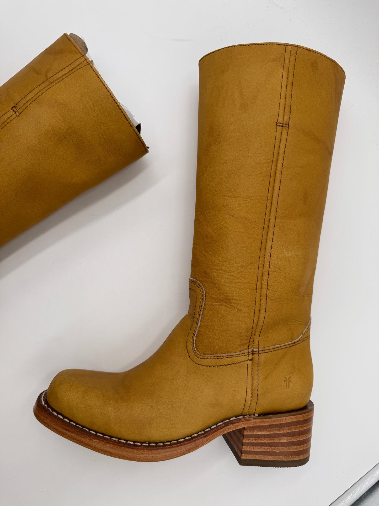 Frye Campus 14L Banana Boots size 7