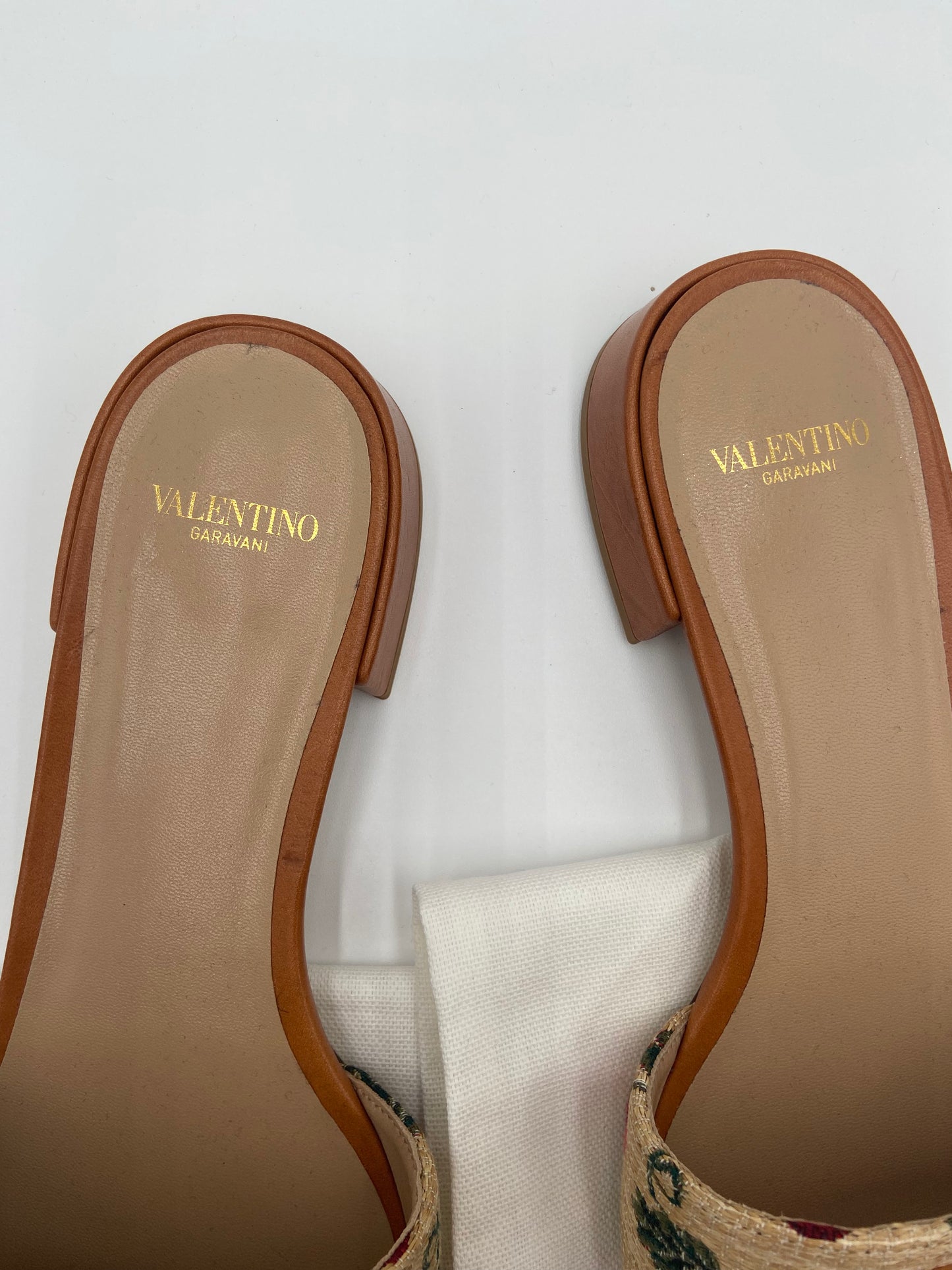 Valentino Raffia Jacquard Cherry Slides size 38