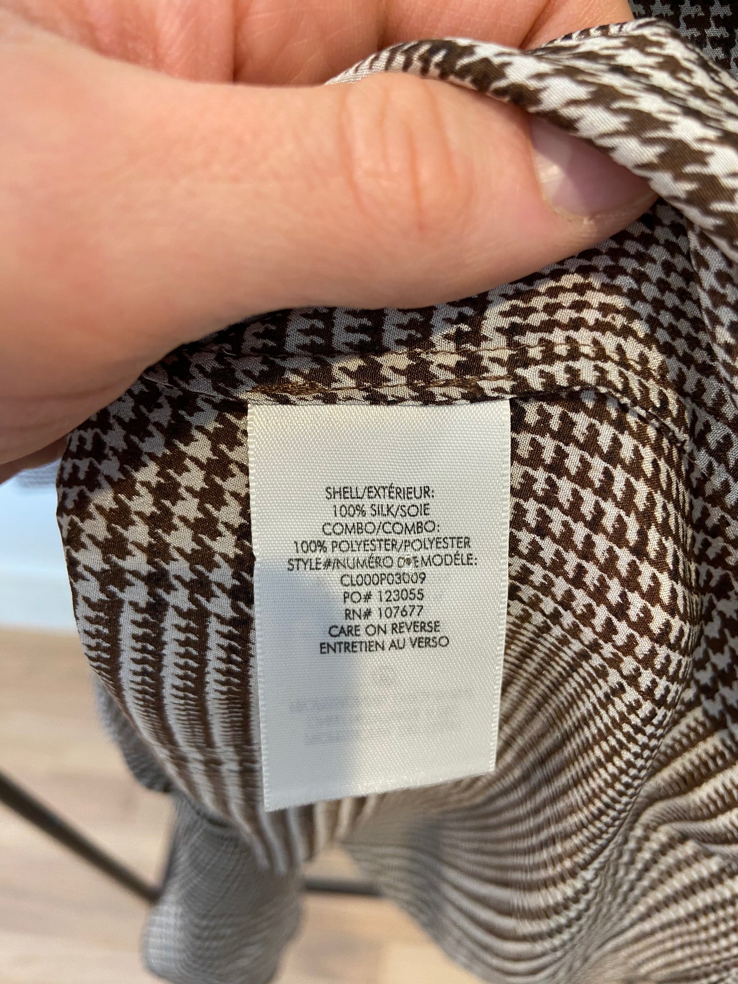 Alice and Olivia Willa Silk Top in Plaid size L