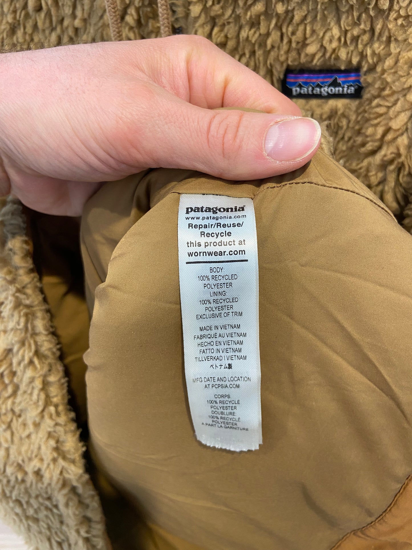 Patagonia Sherpa Dusty Mesa Parka size M