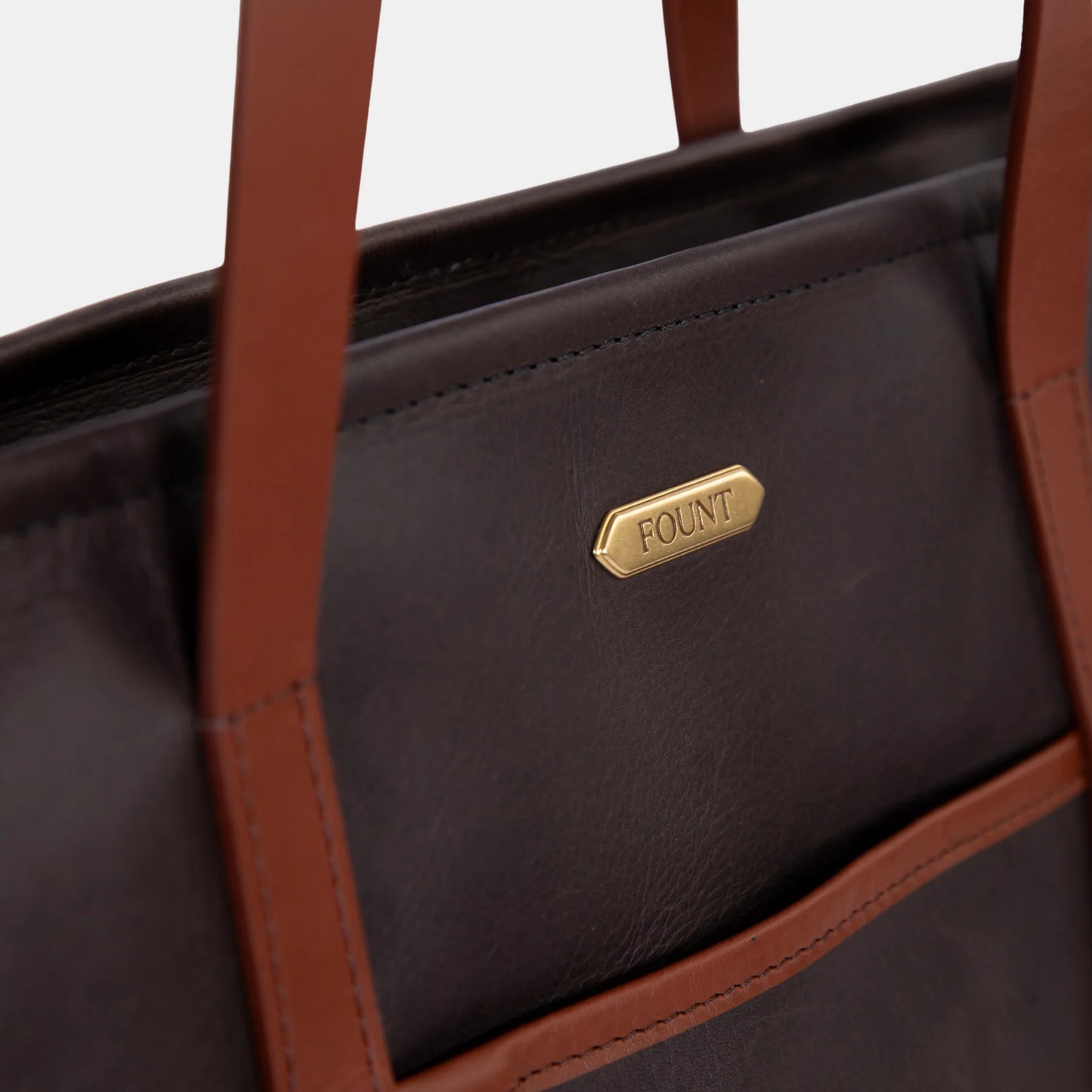Fount The Korie Tote in Wolf