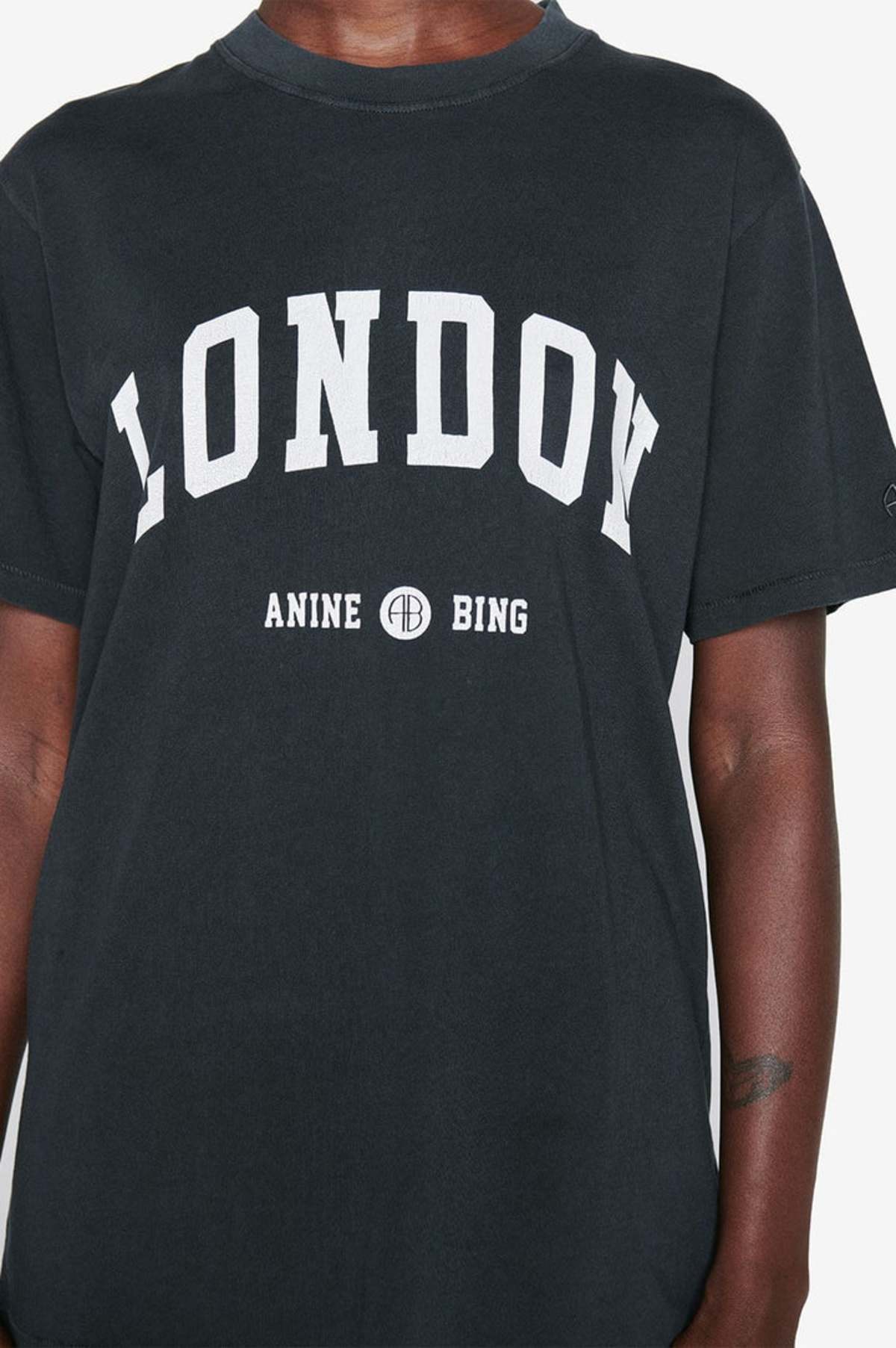 Anine Bing Lili Tee University London Washed Black size M