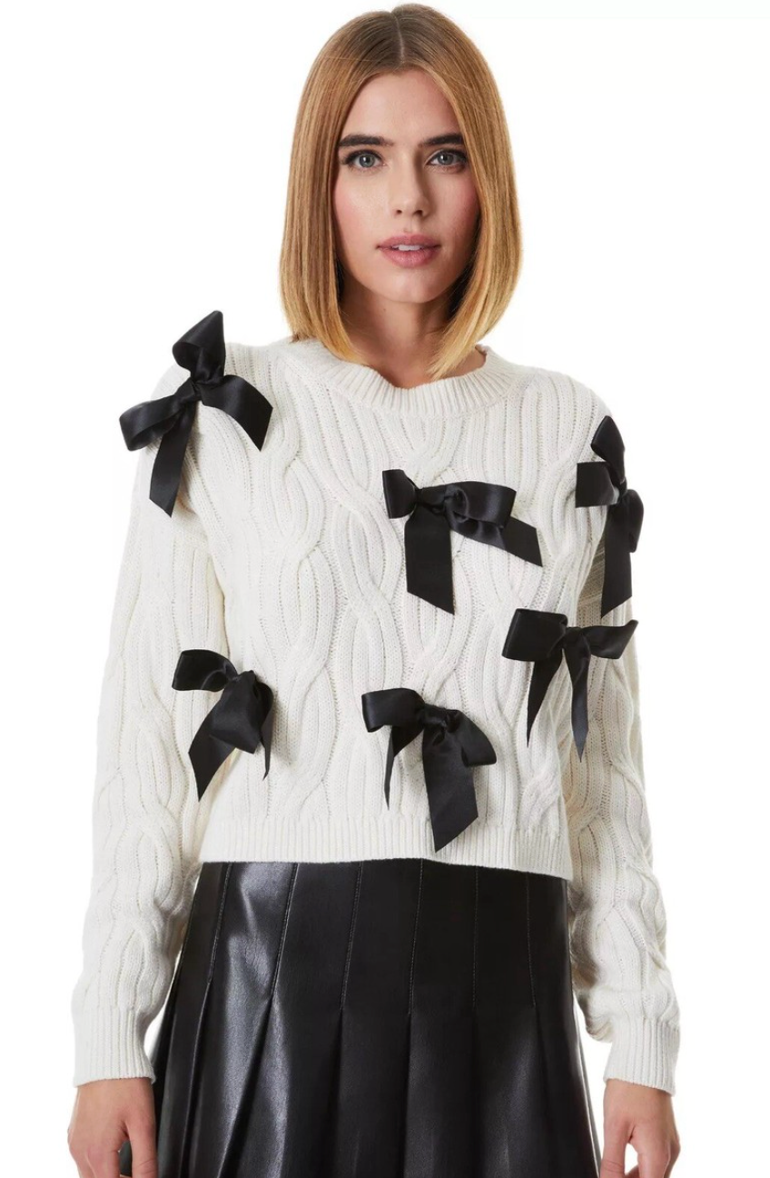 Alice and Olivia Beau Cable Knit Bow Sweater in Ecru Black size M