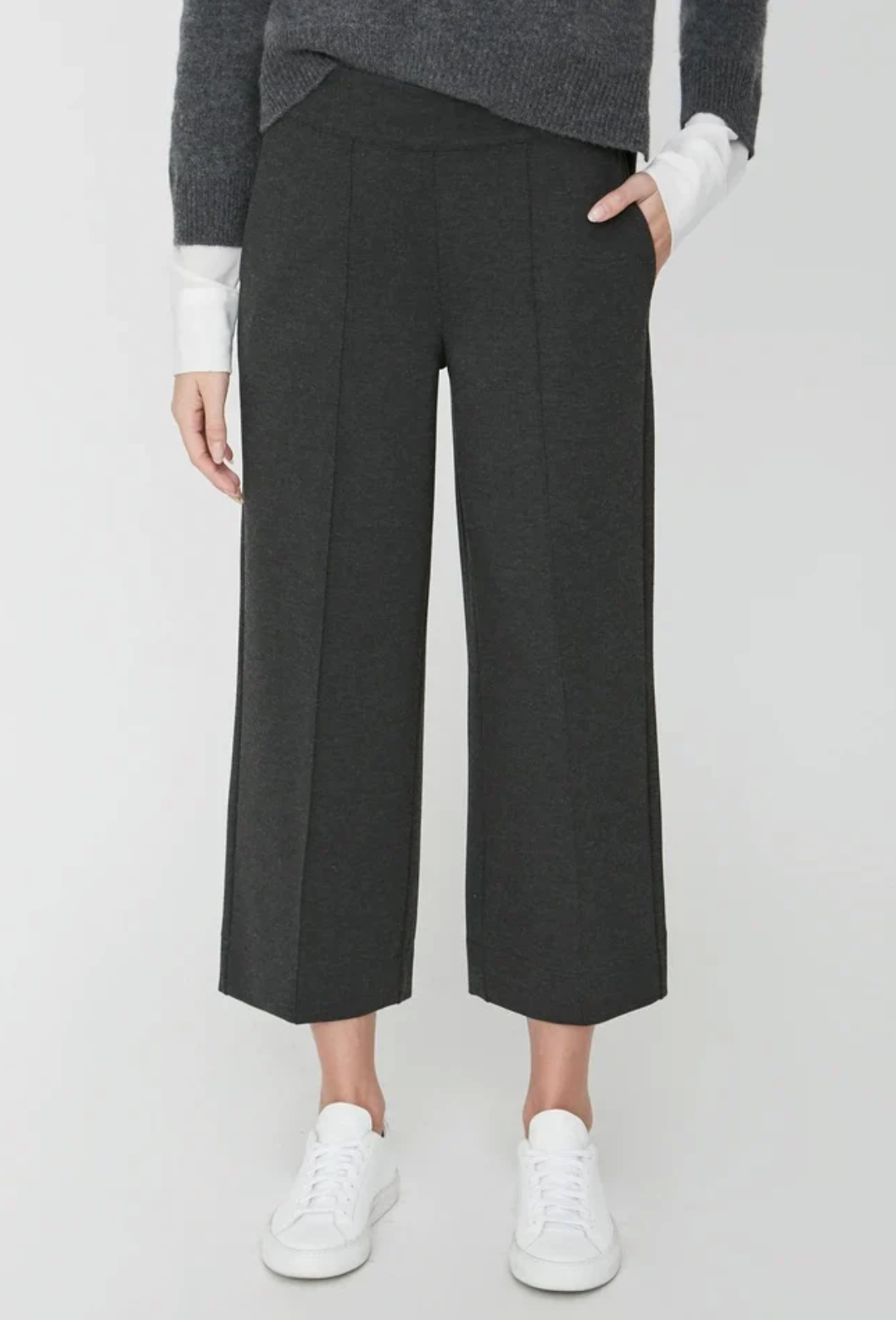 Brochu Walker Miro Cropped Pant in Dark Charcoal Melange size S