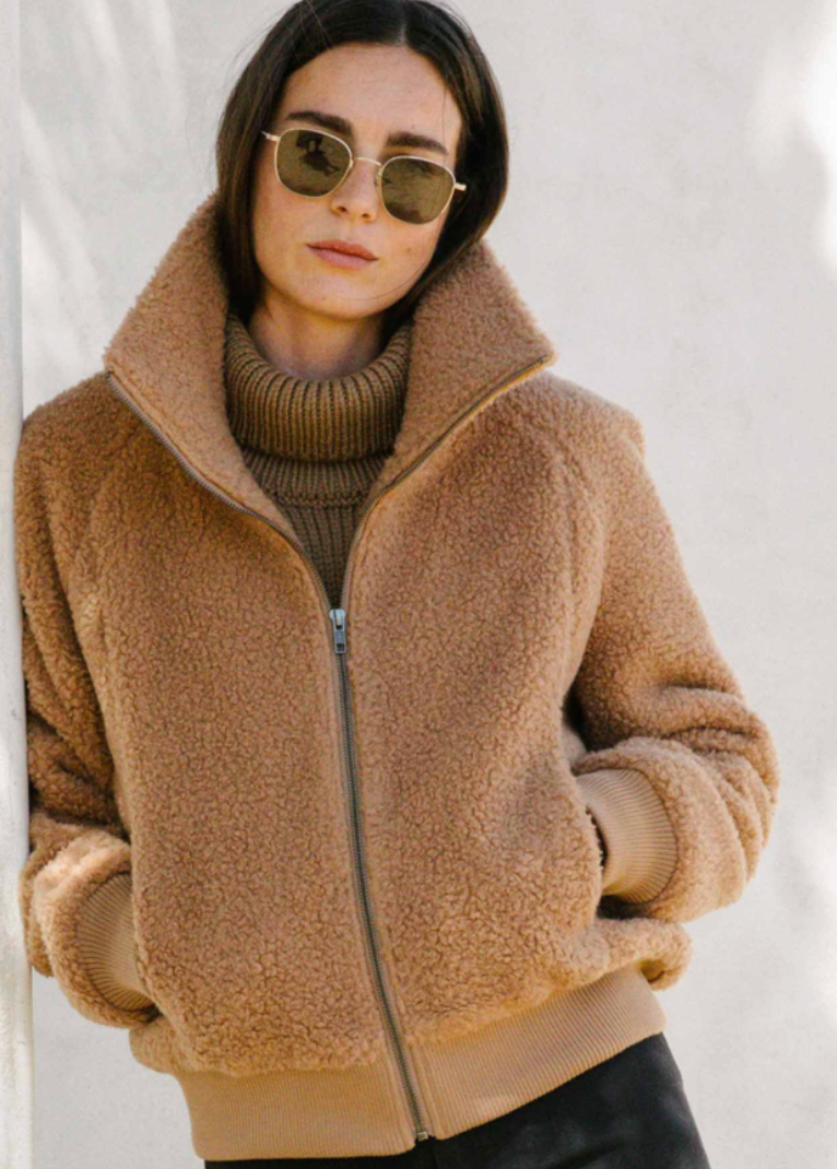 Apiece Apart Amager Sherpa Bomber size M