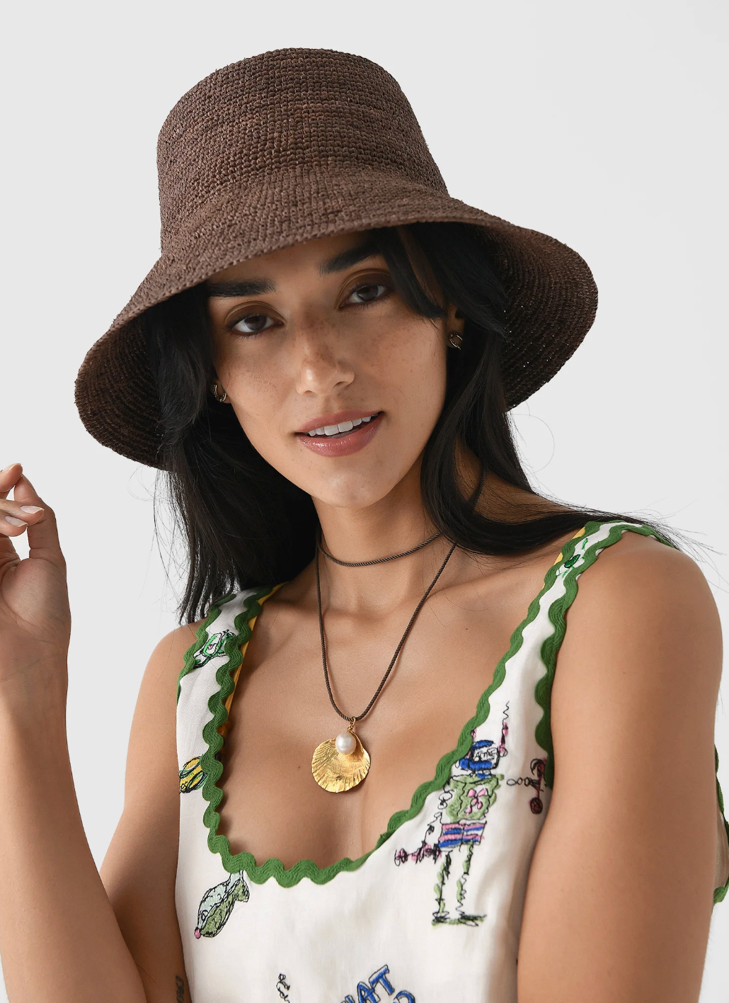 Janessa Leone Felix Bucket Hat Dark Earth size L