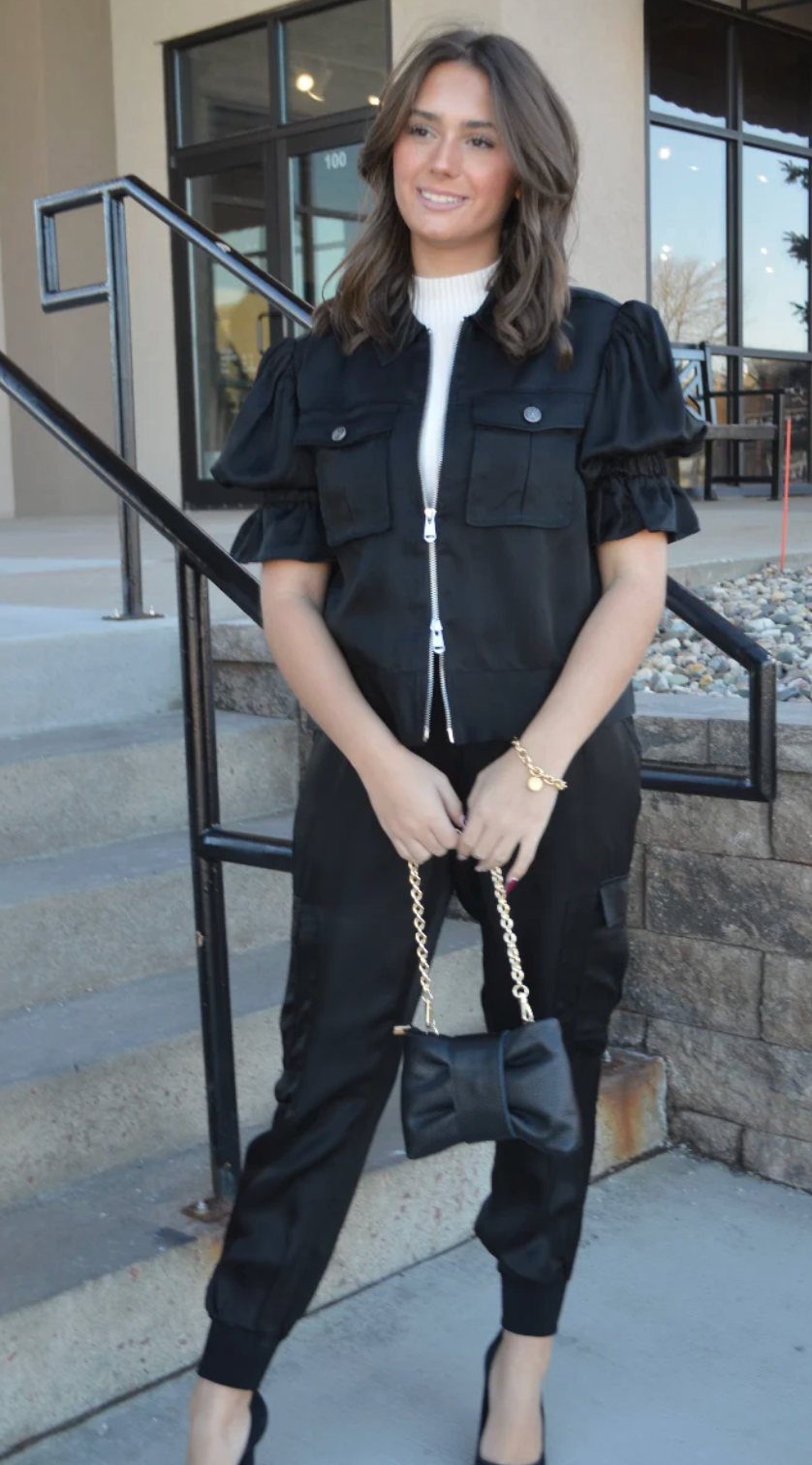 Cinq a Sept Ruffle Sleeve Jacket and Giles Cargo Joggers size XXS