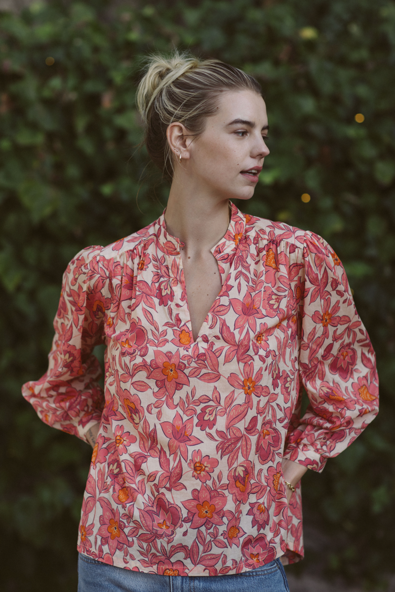 Trovata Bailey Blouse Tea Rose size Small