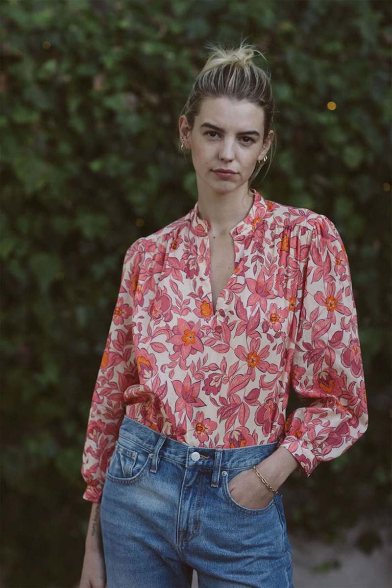 Trovata Bailey Blouse Tea Rose size Small