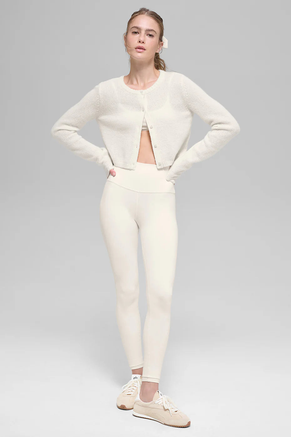 Alo Wool Cashmere New Class Cropped Cardigan in Ivory size S
