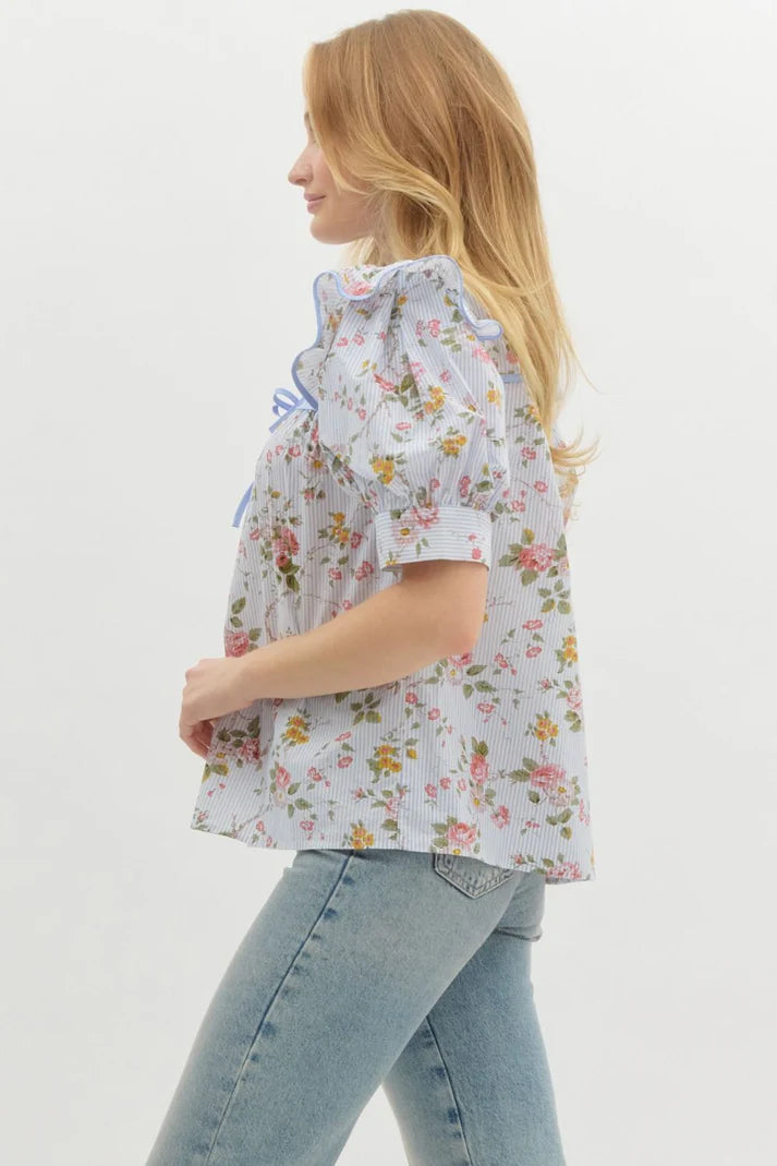 Entro Blue Piff Ruffled Short Sleeve Floral Top size S