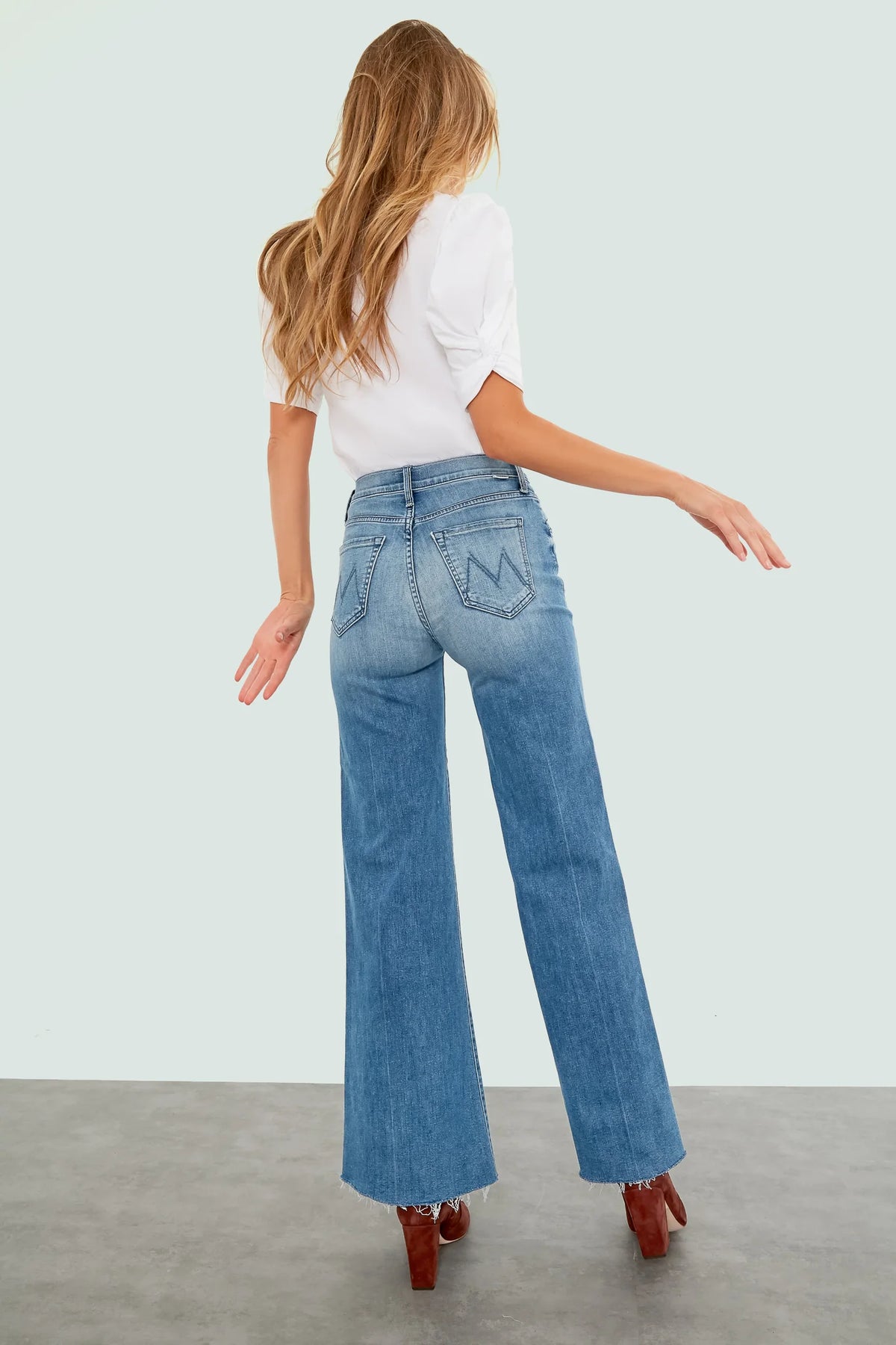 Mother The Tomcat Roller Fray Jeans in We the Animals Wash size 27